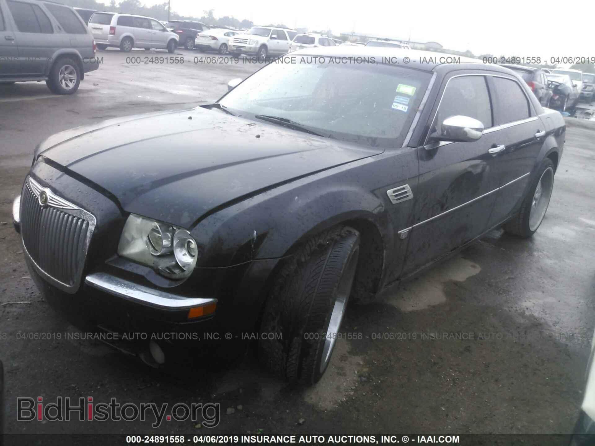 2006 CHRYSLER 300C - VIN: 2C3LA63H06H331829 - Фото 2