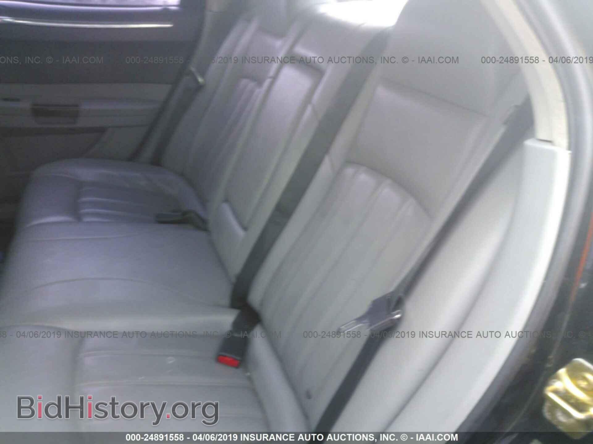 2006 CHRYSLER 300C - VIN: 2C3LA63H06H331829 - Фото 8