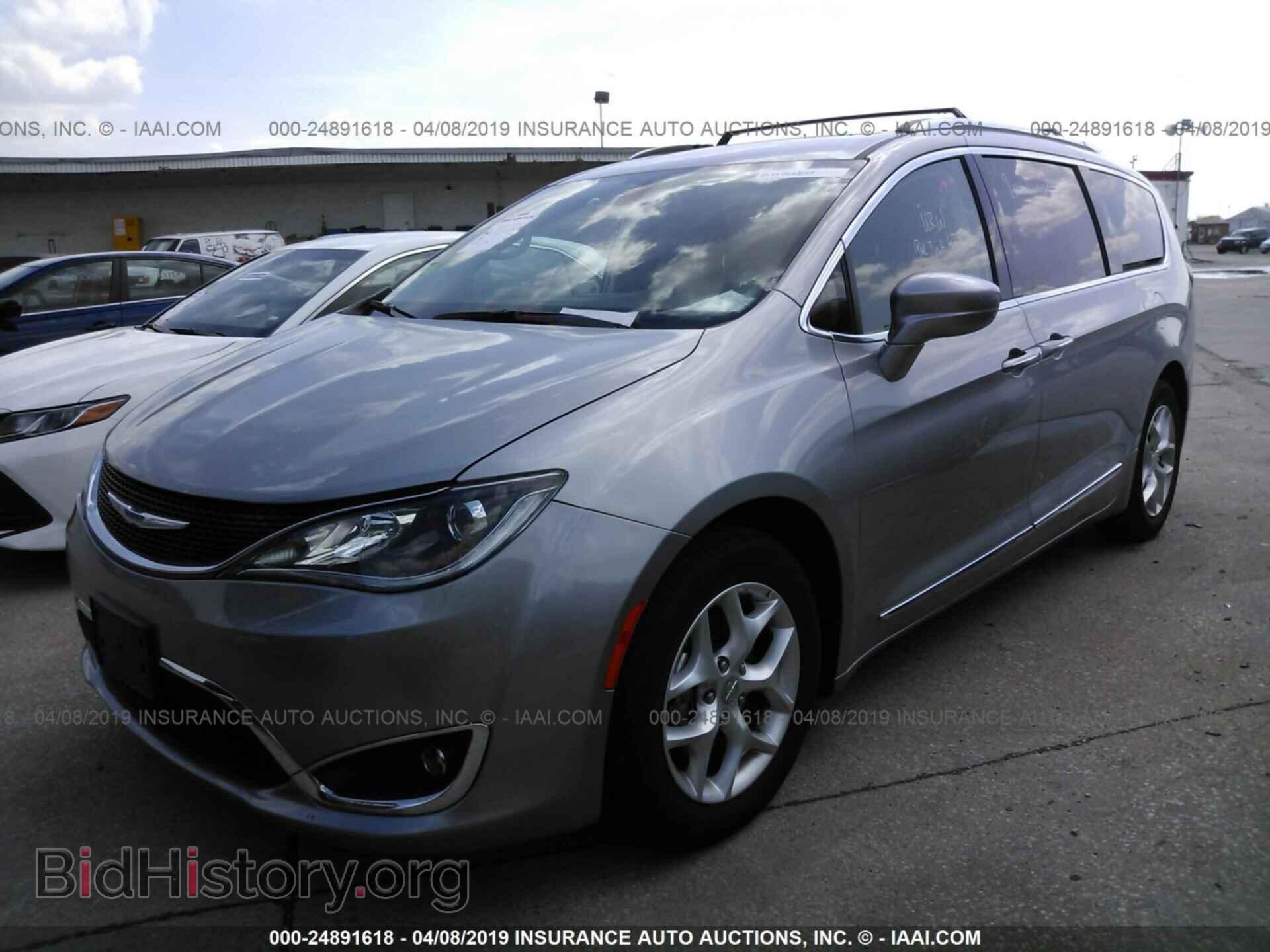 2018 CHRYSLER PACIFICA - VIN: 2C4RC1BG2JR204014 - Фото 2
