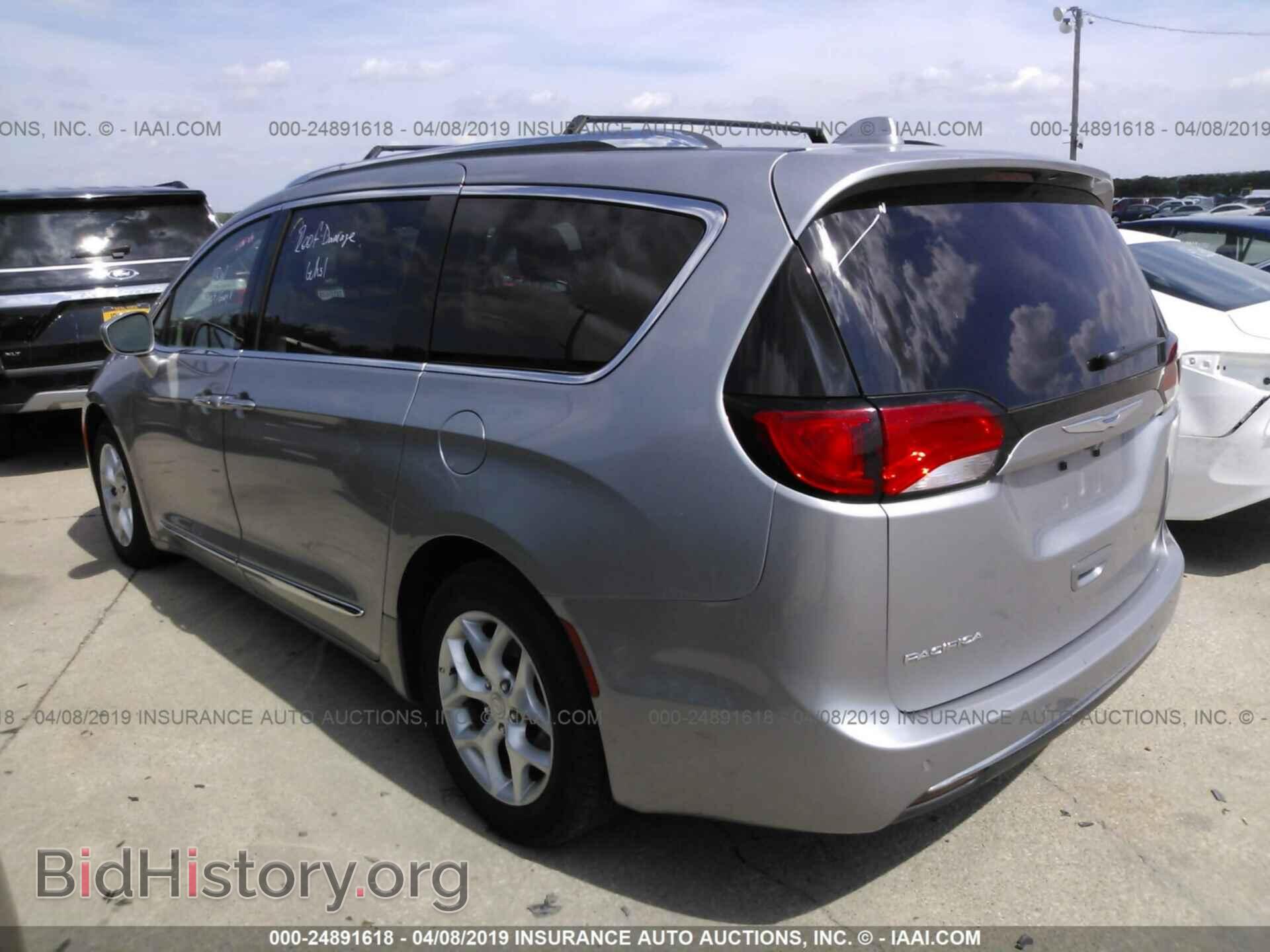 2018 CHRYSLER PACIFICA - VIN: 2C4RC1BG2JR204014 - Фото 3