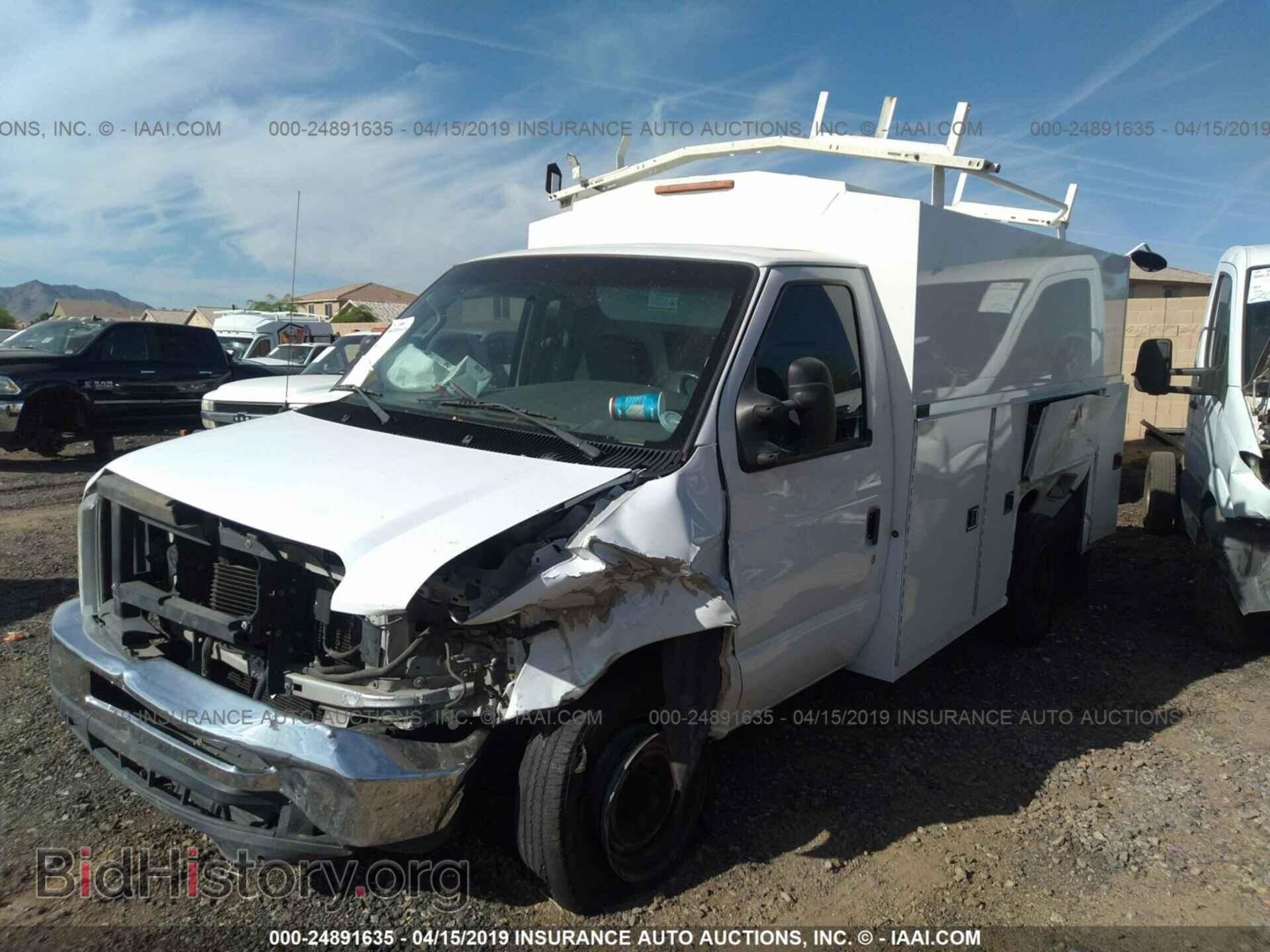 2008 FORD ECONOLINE - VIN: 1FDSE35L18DA39727 - Фото 2