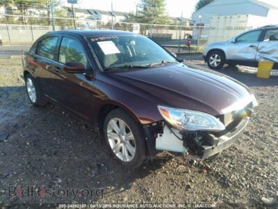 2012 Chrysler 200 Touring, orange — VIN 1C3CCBBG2CN169524, IAAI