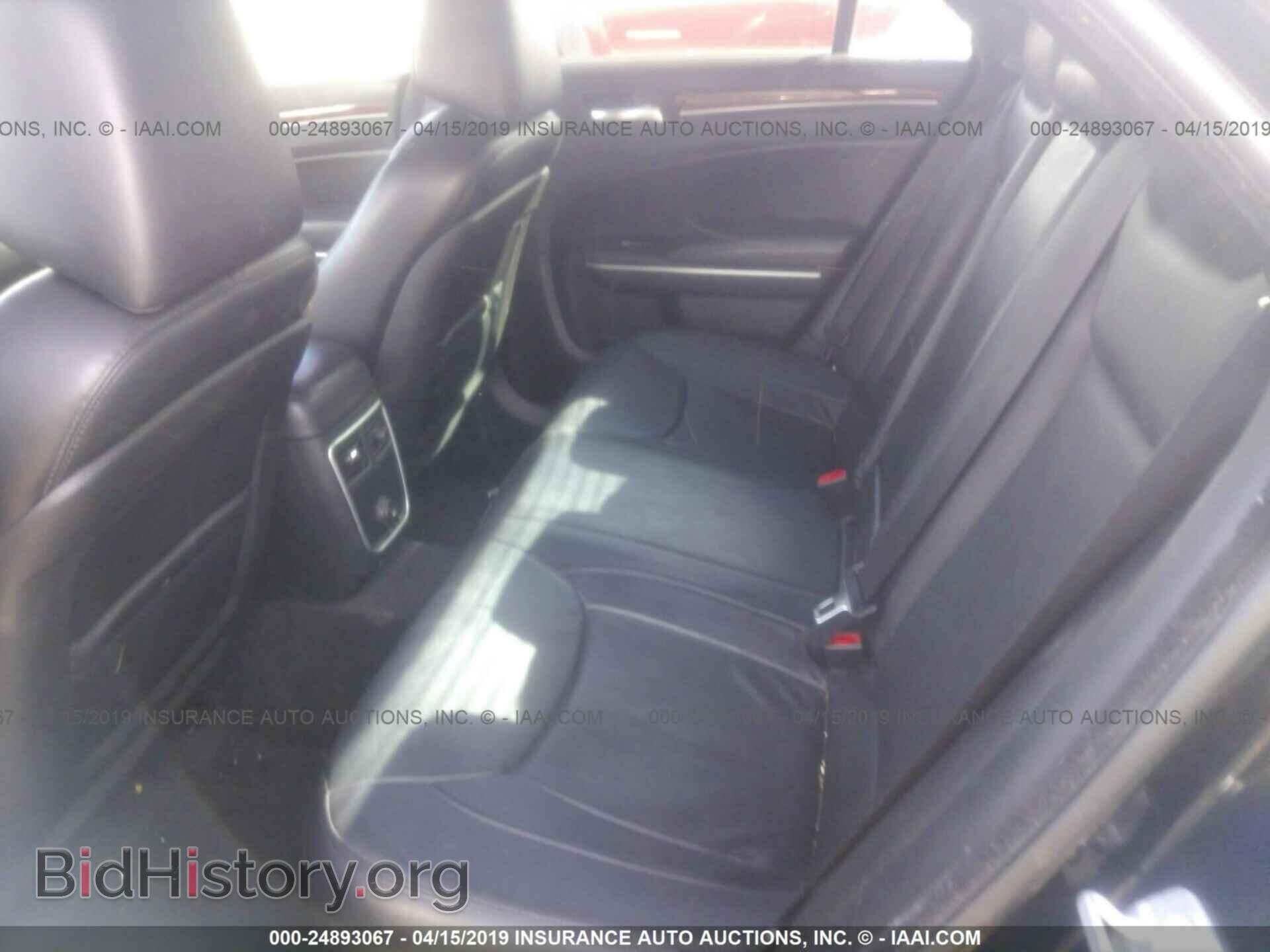 2014 CHRYSLER 300 - VIN: 2C3CCAAG3EH228510 - Фото 8