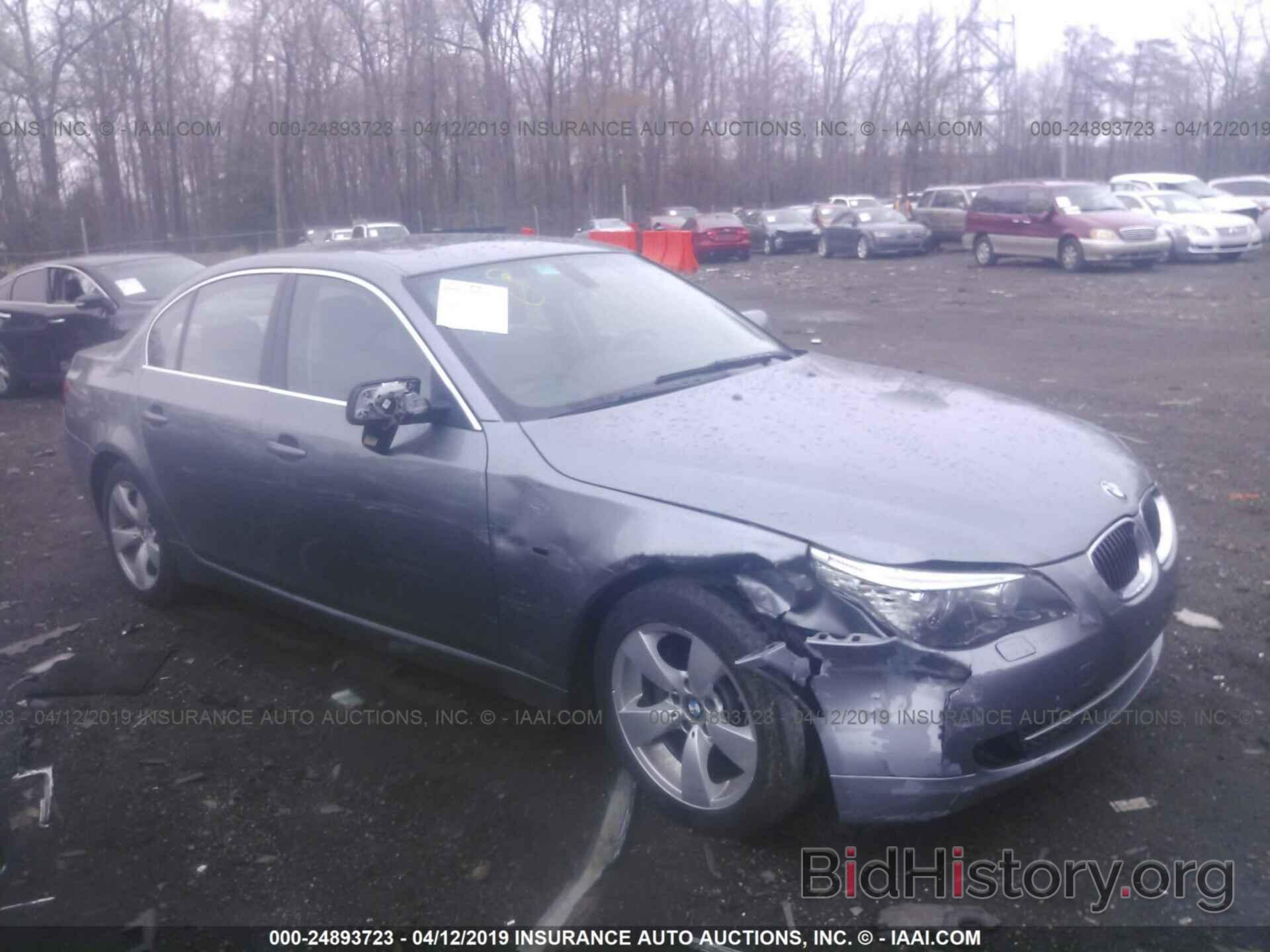 Photo WBANU53508CT02524 - BMW 528 2008