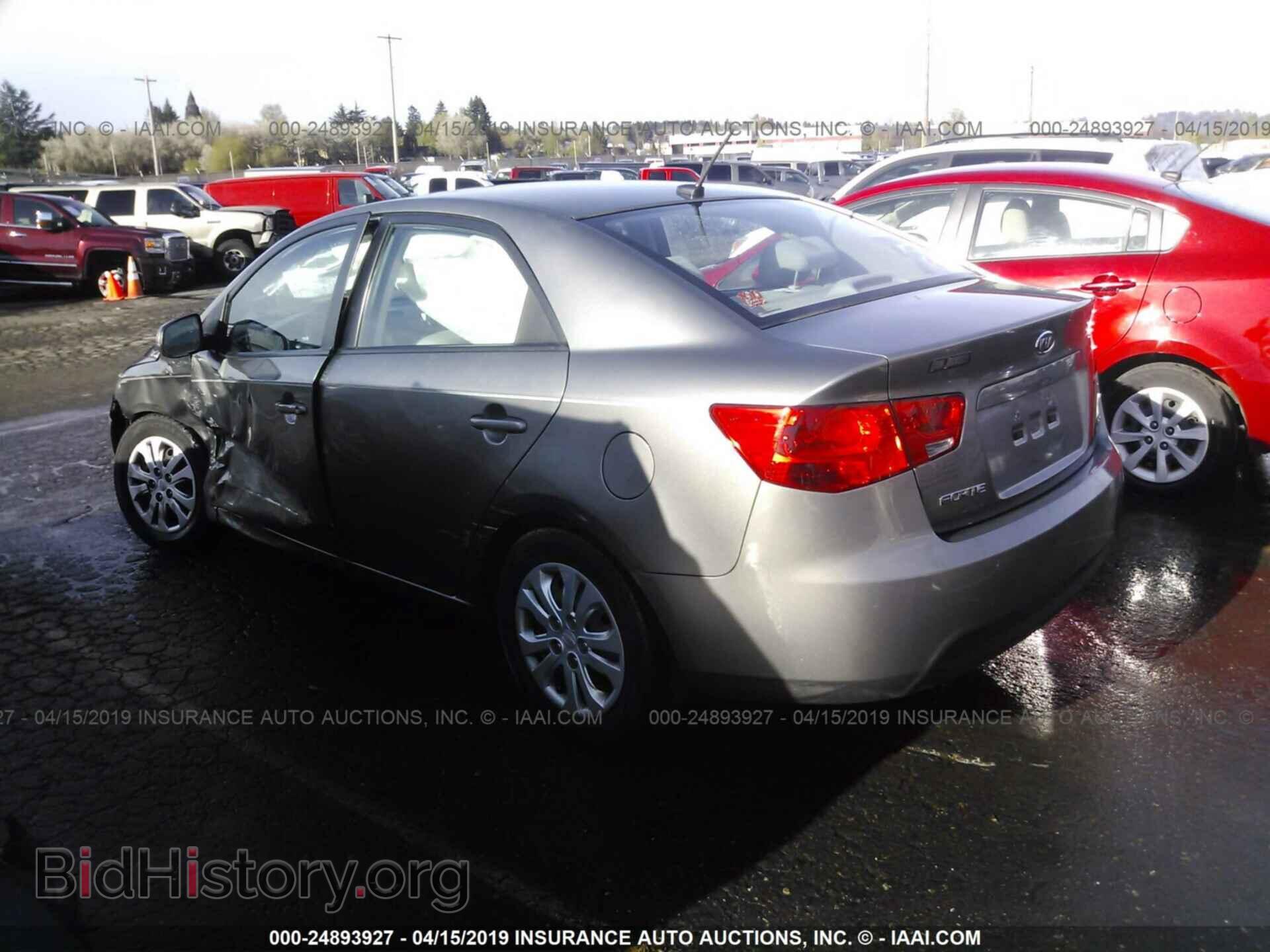 2011 KIA FORTE - VIN: KNAFU4A25B5415498 - Фото 3
