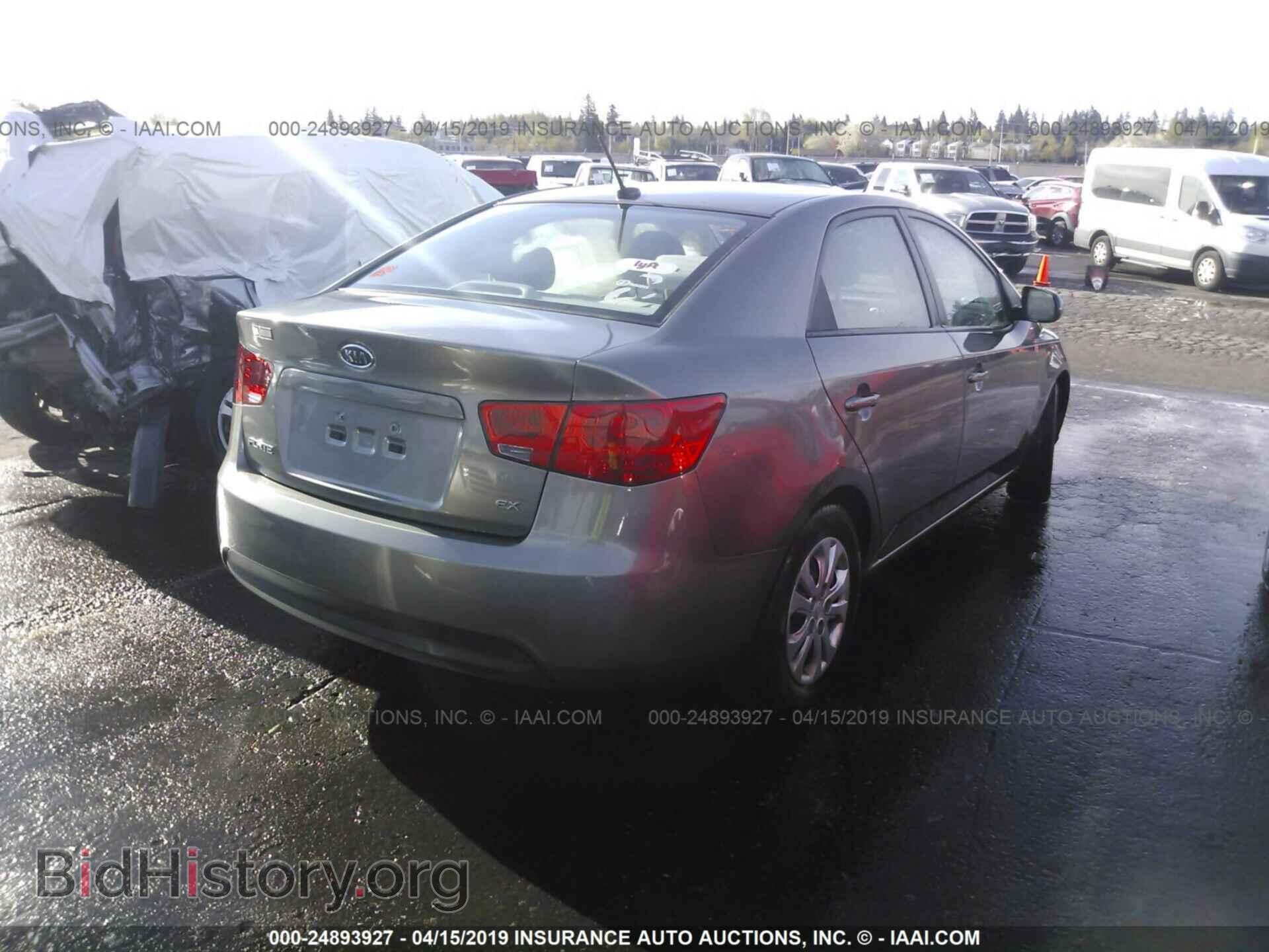 2011 KIA FORTE - VIN: KNAFU4A25B5415498 - Фото 4