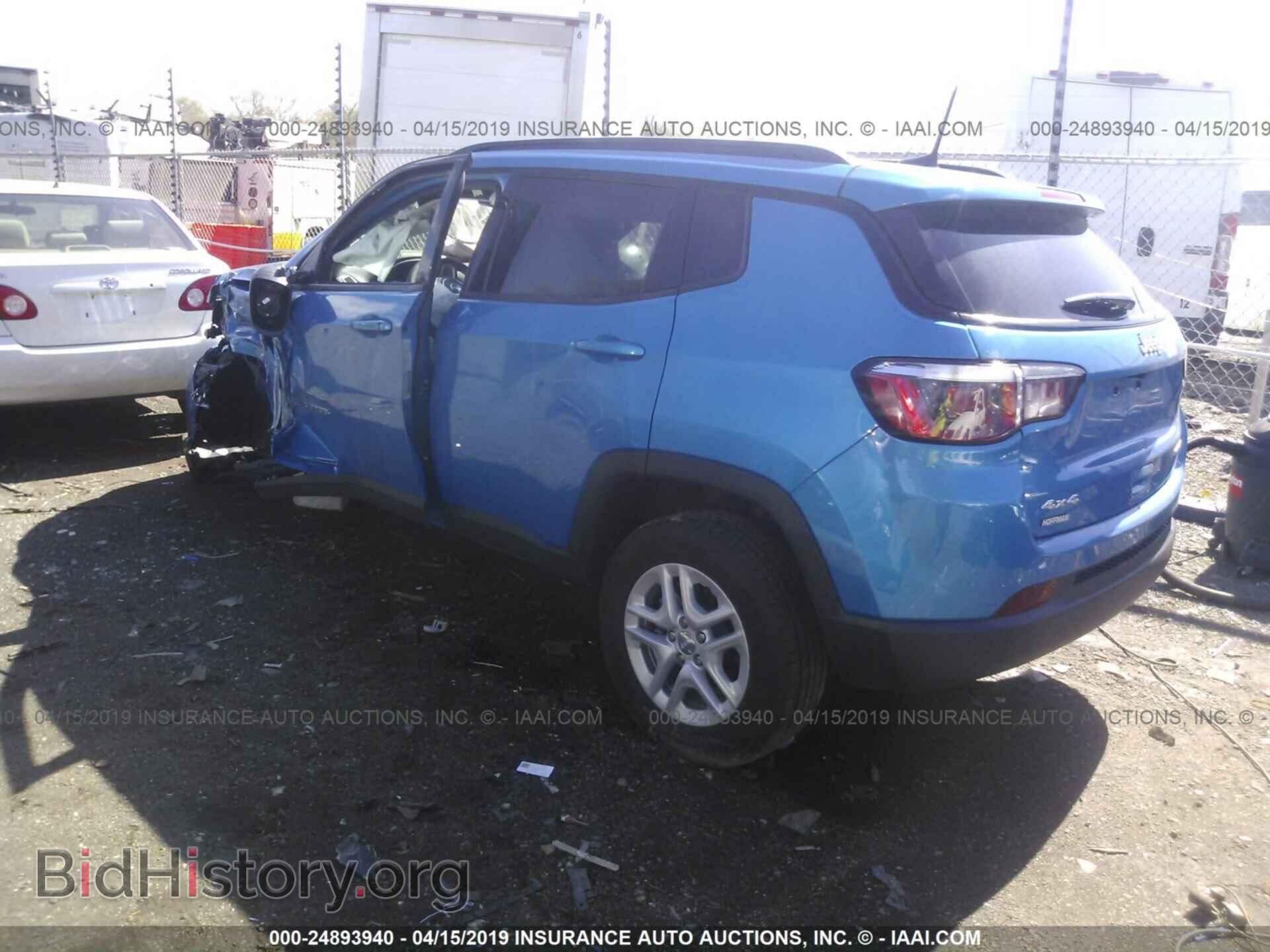 2018 JEEP COMPASS - VIN: 3C4NJDAB7JT456852 - Фото 3