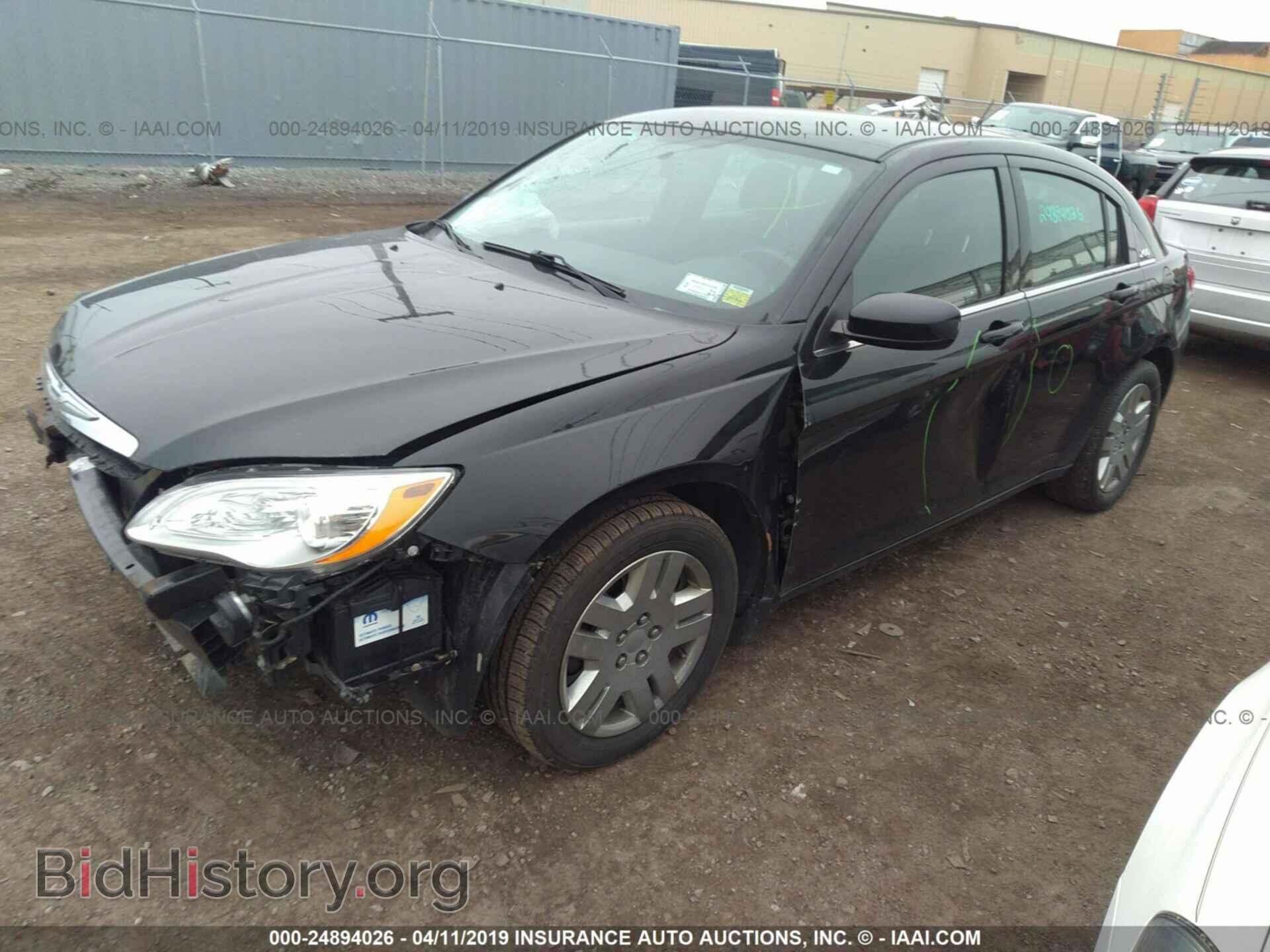 2013 CHRYSLER 200 - VIN: 1C3CCBAB5DN587860 - Photo 2