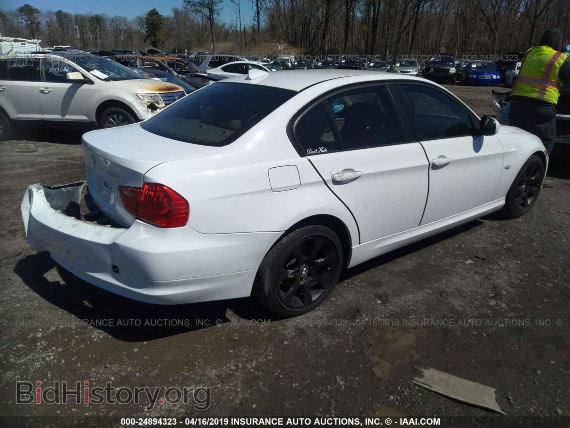2011 BMW 328 - VIN: WBAPH5C51BA445403 - Фото 4