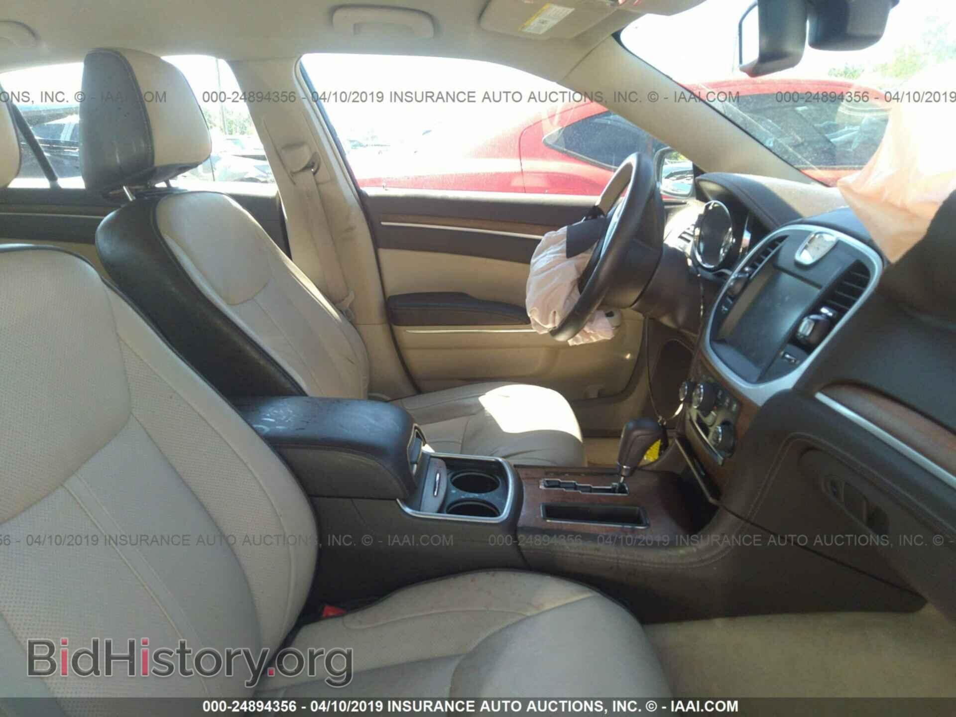 2012 CHRYSLER 300C - VIN: 2C3CCAPT0CH311619 - Фото 5