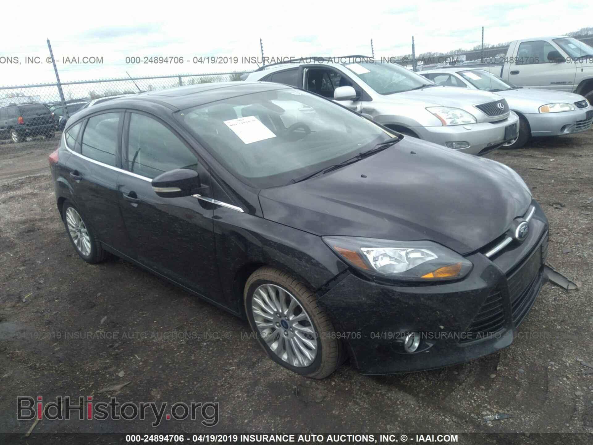 Фотография 1FAHP3N28CL408975 - FORD FOCUS 2012