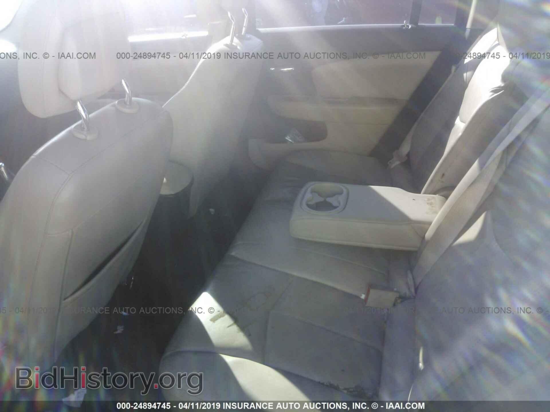 2011 CHRYSLER 200 - VIN: 1C3BC2FG2BN527600 - Фото 8