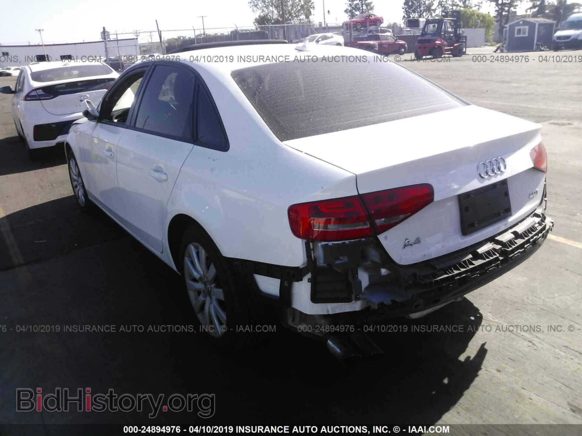2013 AUDI A4 - VIN: WAUAFAFL2DN044176 - Фото 3