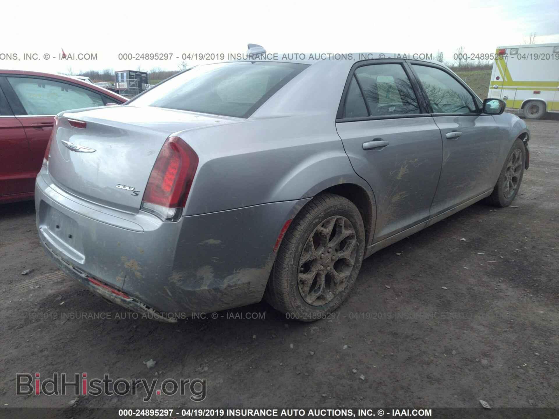 2015 CHRYSLER 300 - VIN: 2C3CCAGG6FH803630 - Фото 4