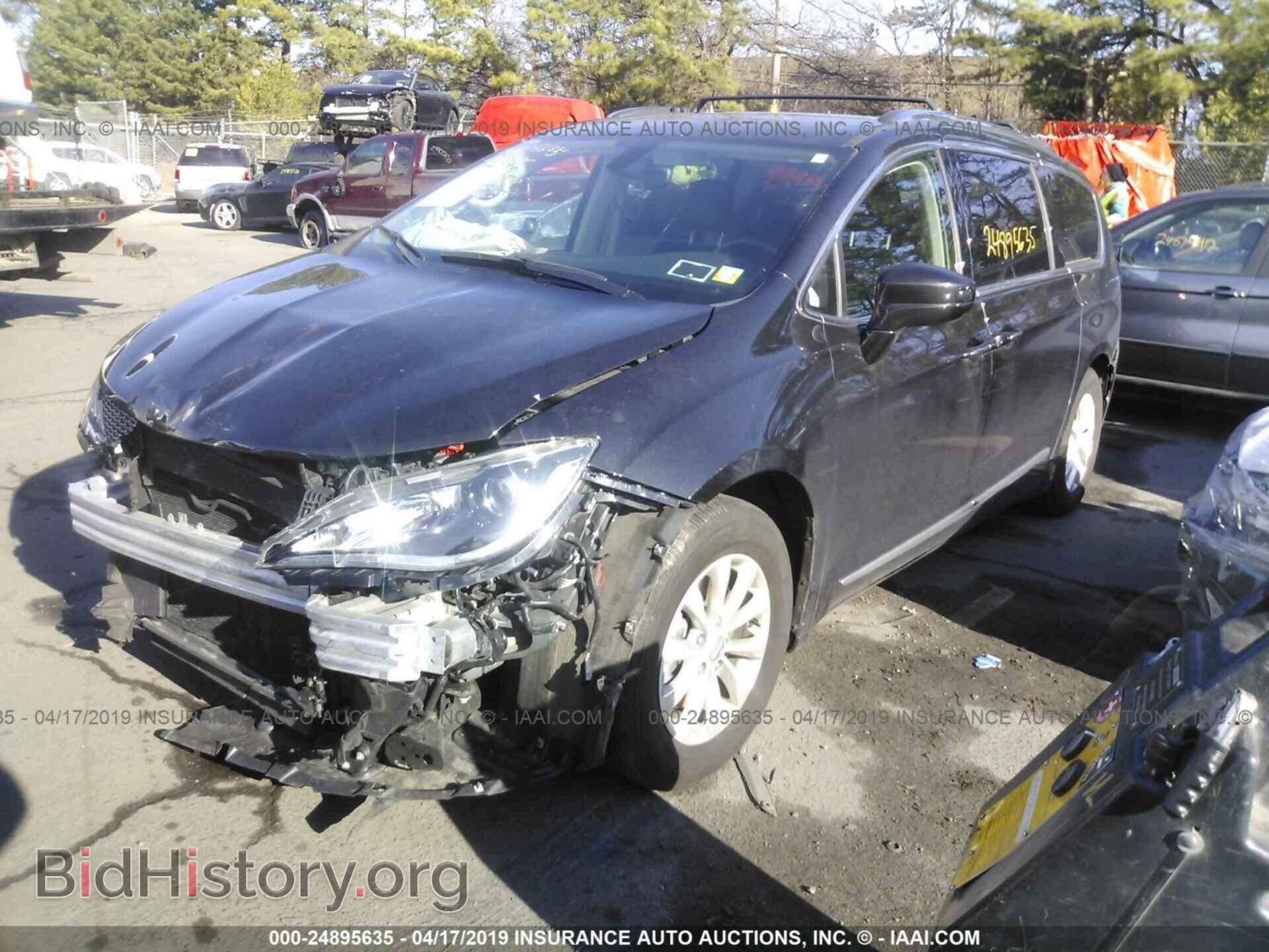 2018 CHRYSLER PACIFICA - VIN: 2C4RC1BGXJR214306 - Фото 2