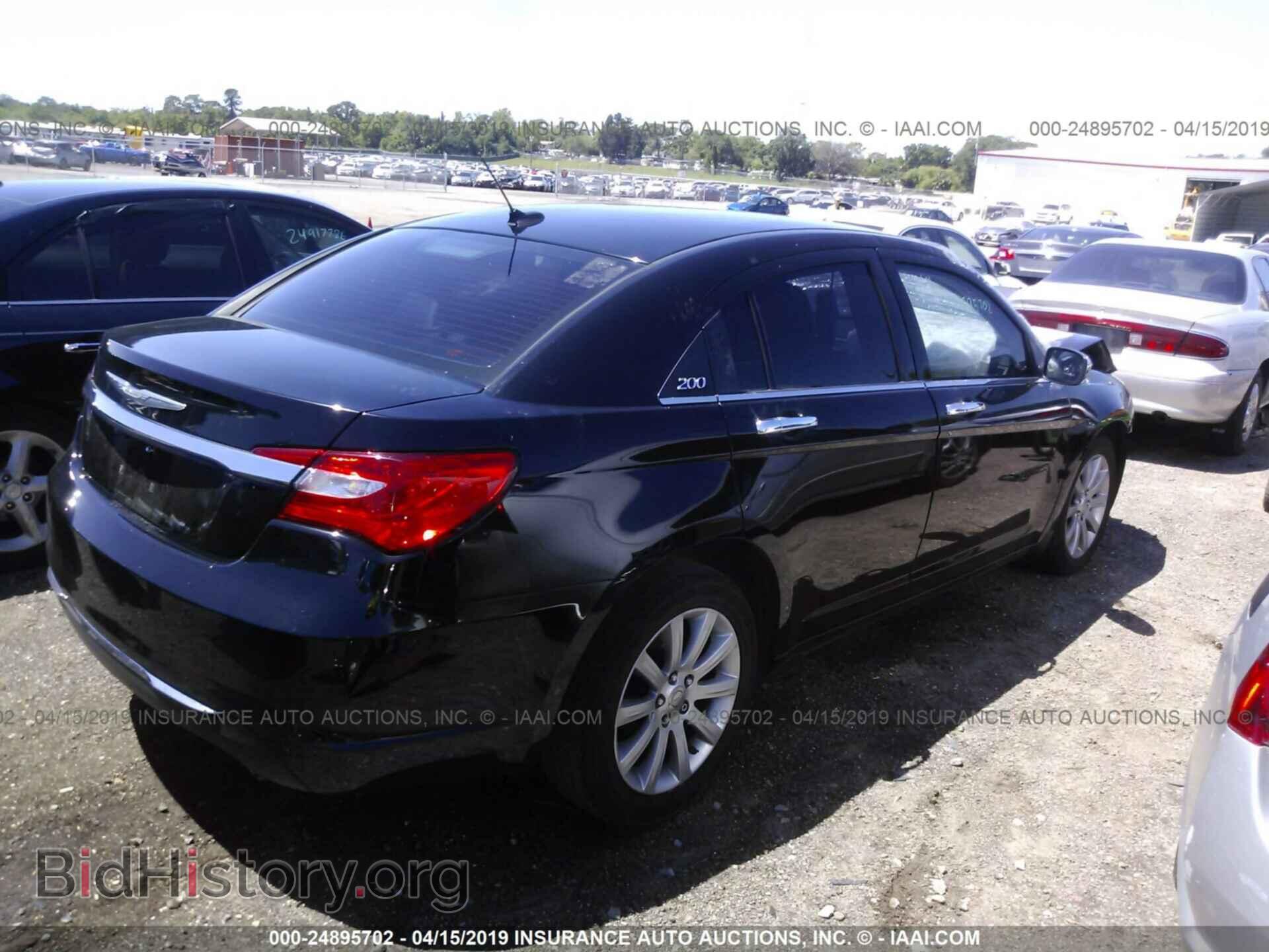 2013 CHRYSLER 200 - VIN: 1C3CCBCG8DN594830 - Photo 4