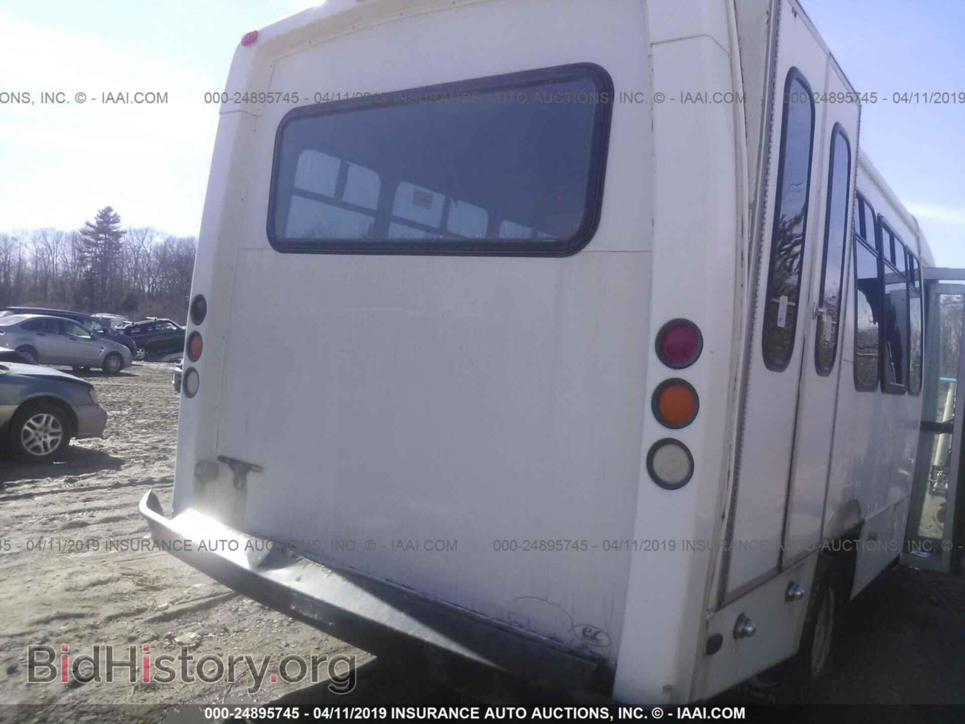 2006 FORD ECONOLINE - VIN: 1FDWE35L26DB00307 - Фото 8