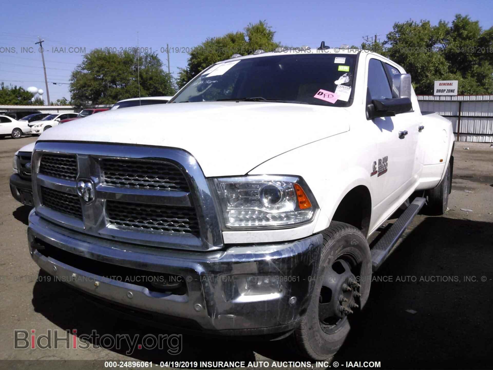 2017 RAM 3500 - VIN: 3C63RRML7HG690890 - Фото 2