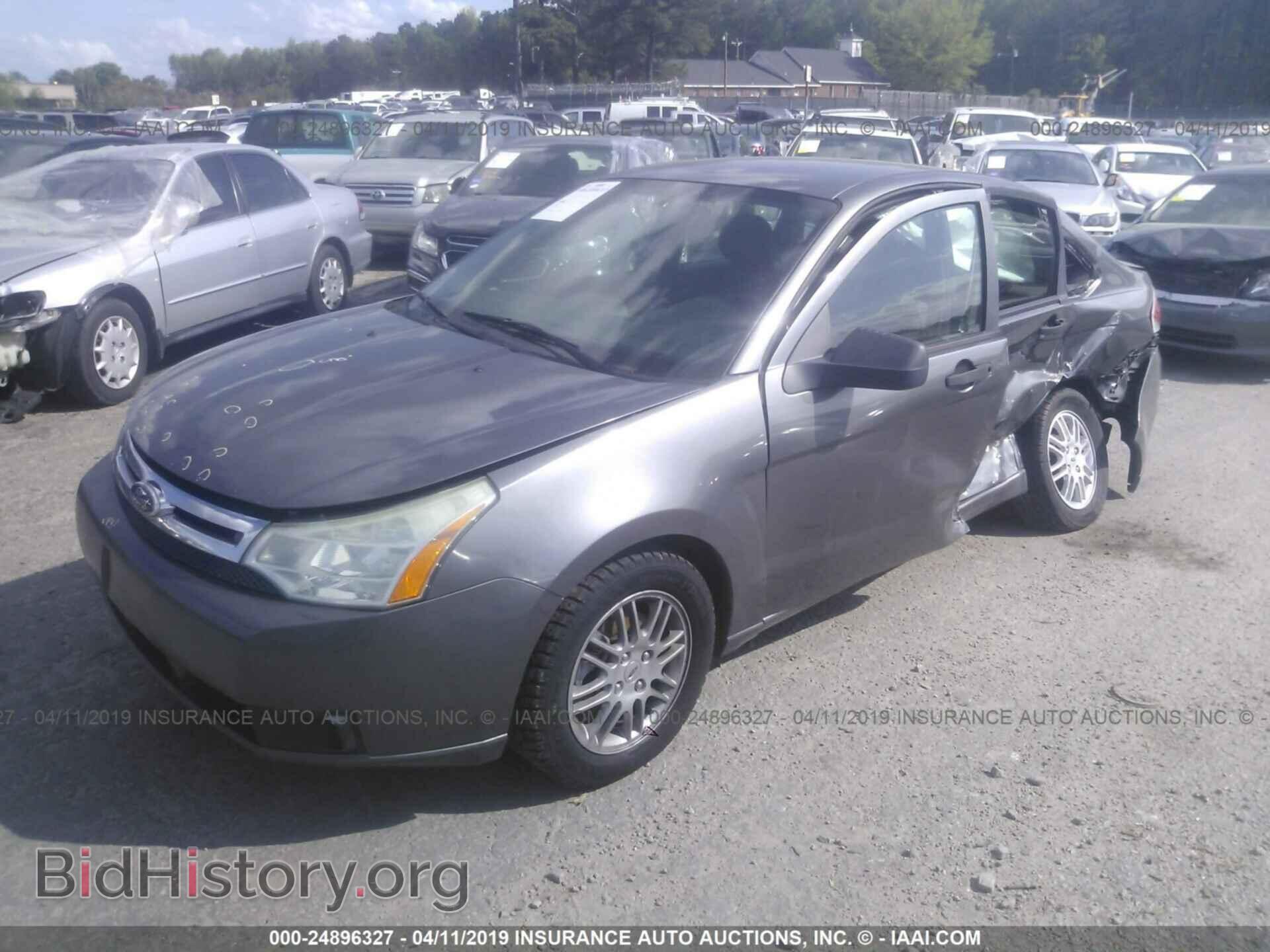 2011 FORD FOCUS - VIN: 1FAHP3FN8BW110562 - Фото 2