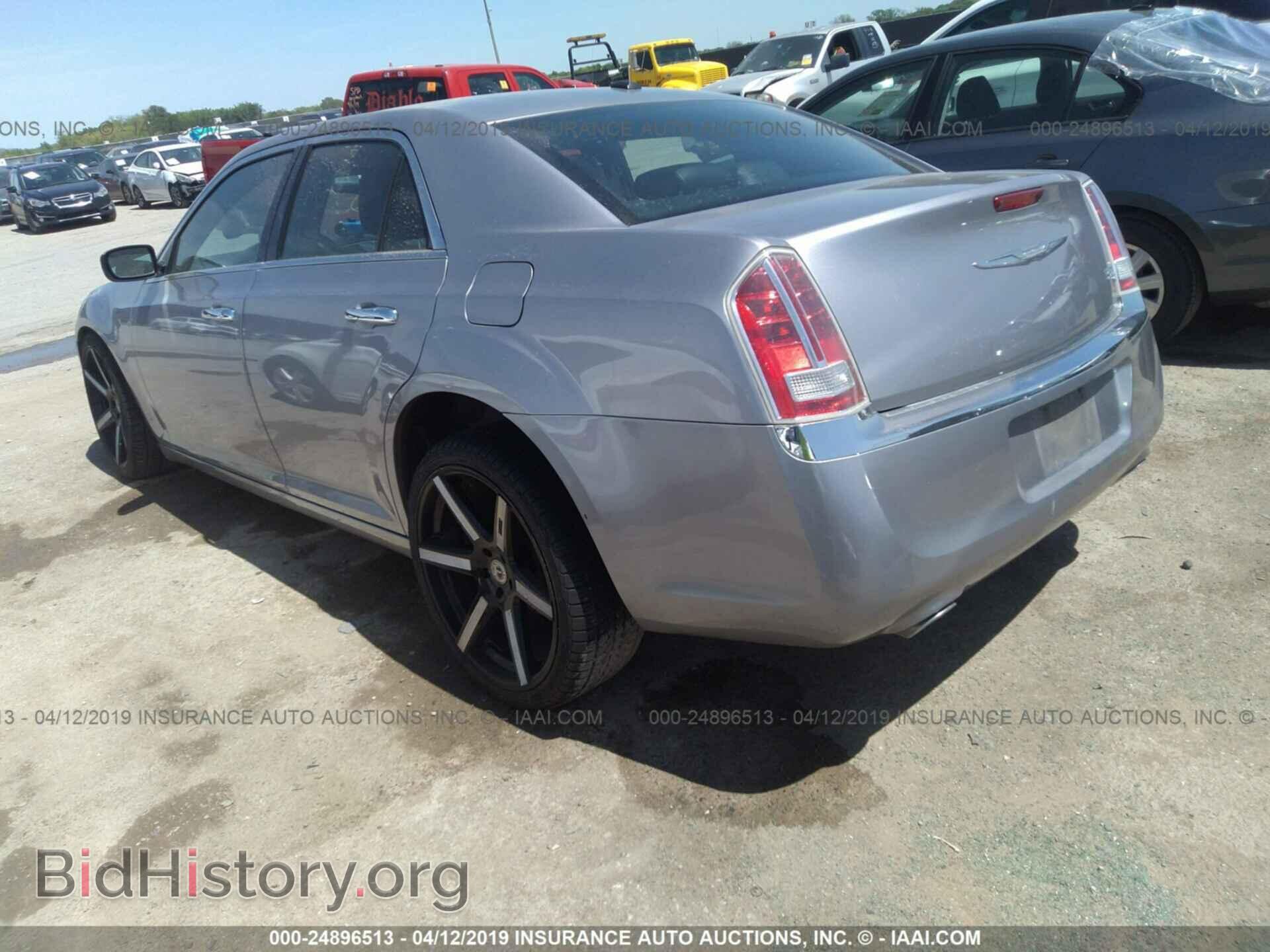 2014 CHRYSLER 300C - VIN: 2C3CCAET1EH118112 - Фото 3