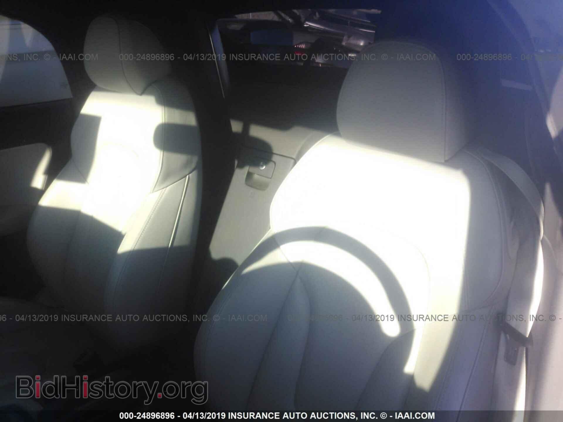 2011 AUDI TT - VIN: TRUSFAFK1B1014529 - Фото 8