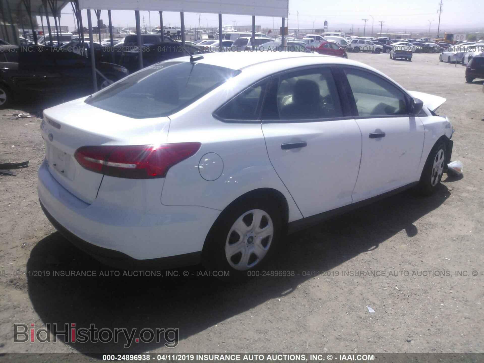 2018 FORD FOCUS - VIN: 1FADP3E28JL302666 - Фото 4
