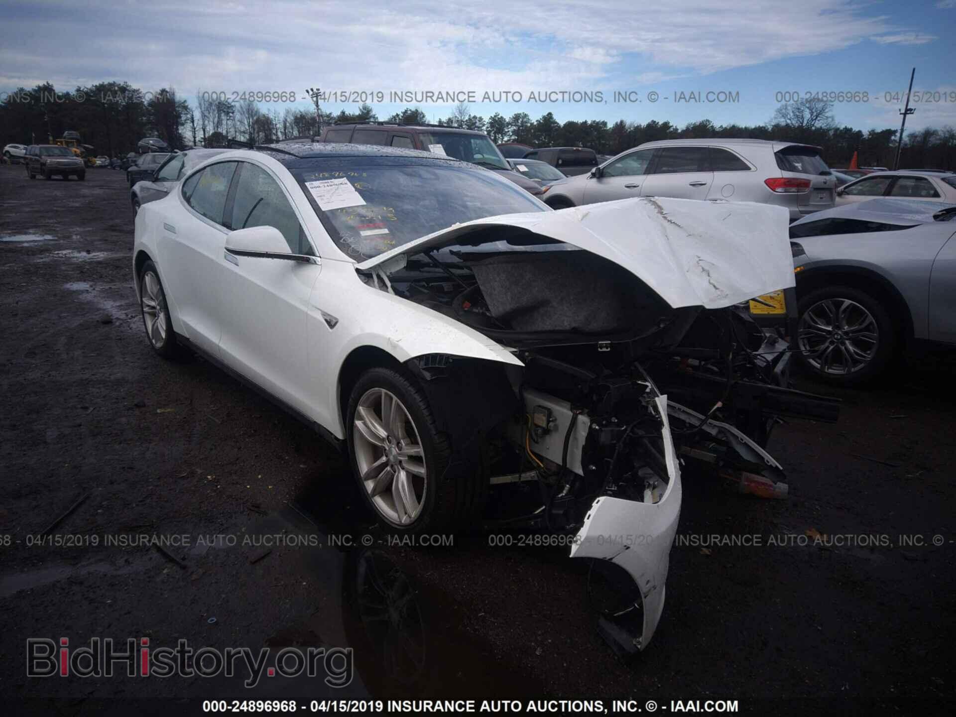Фотография 5YJSA1S26FF095085 - TESLA MODEL S 2015