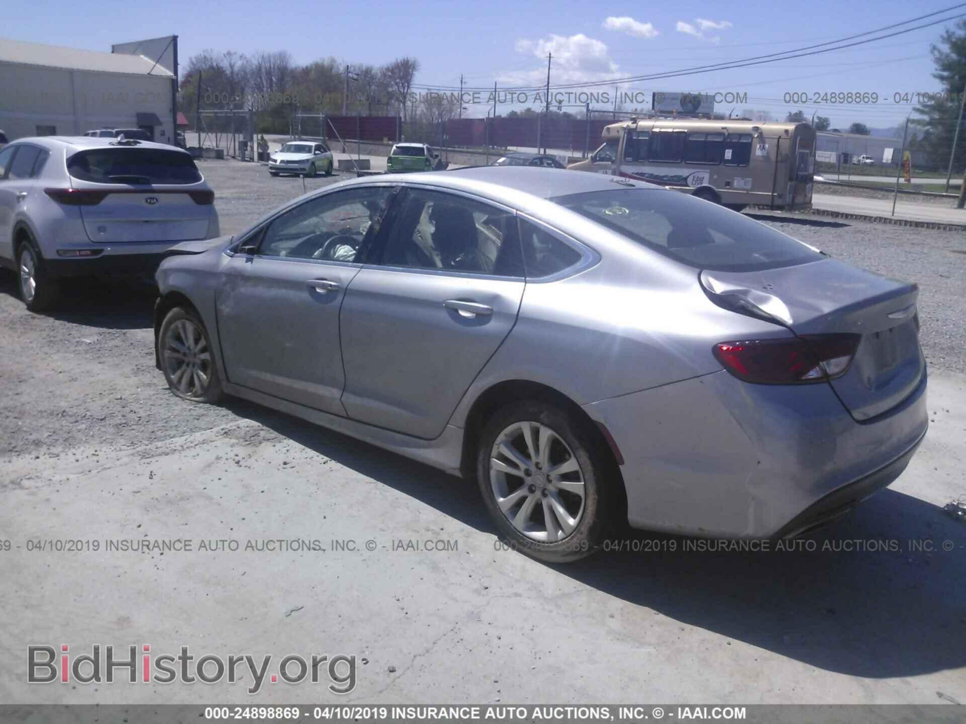 2016 CHRYSLER 200 - VIN: 1C3CCCAG2GN102435 - Фото 3