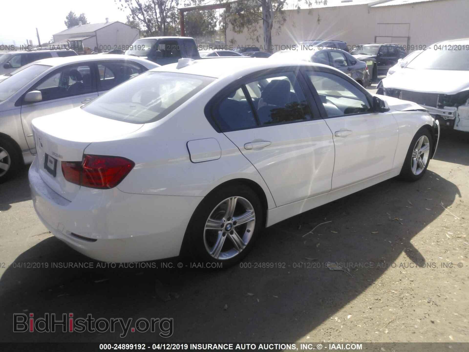 2013 BMW 328 - VIN: WBA3C1C58DF441375 - Фото 4