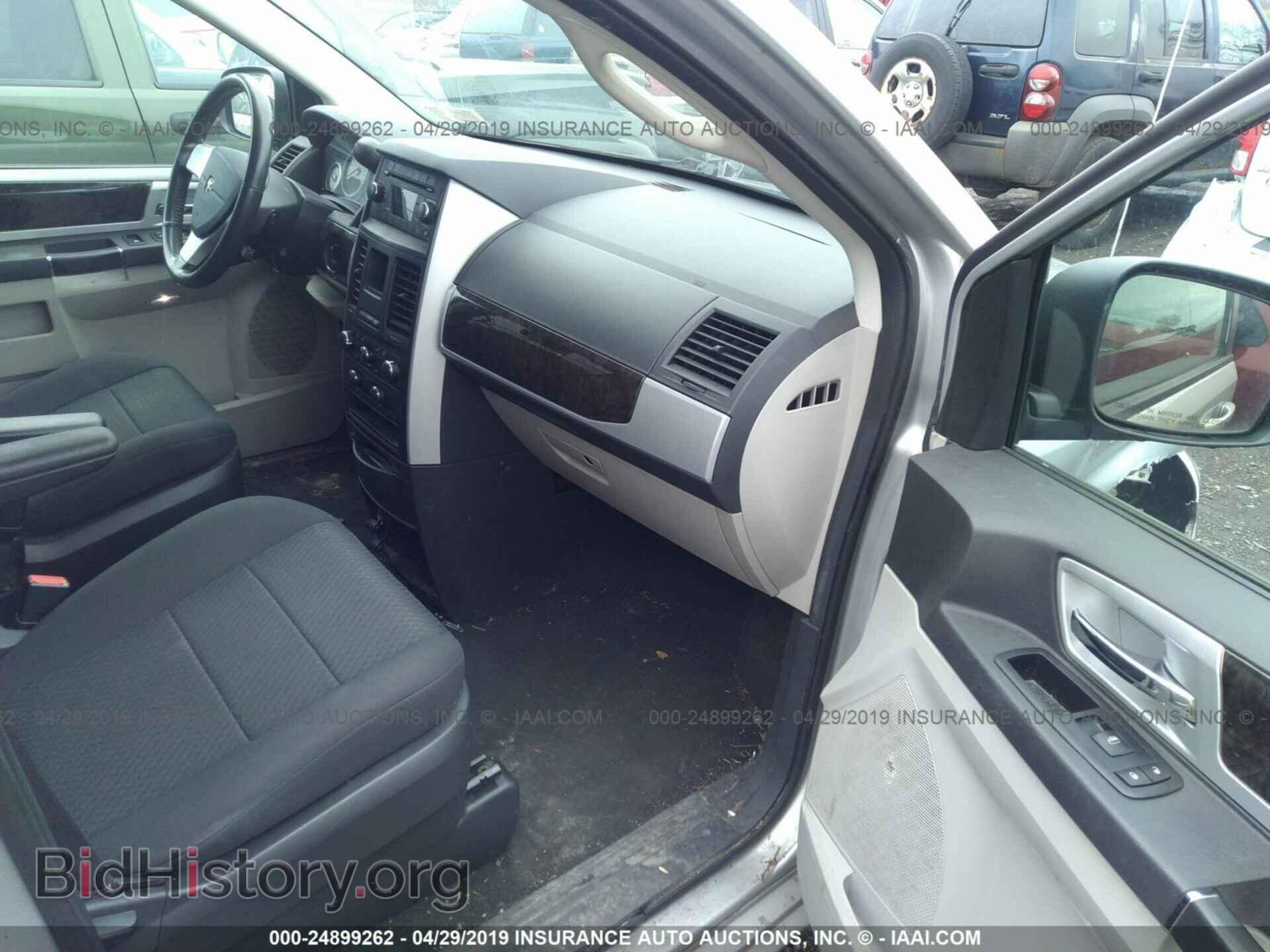 2010 DODGE GRAND CARAVAN - VIN: 2D4RN5D16AR434622 - Фото 5