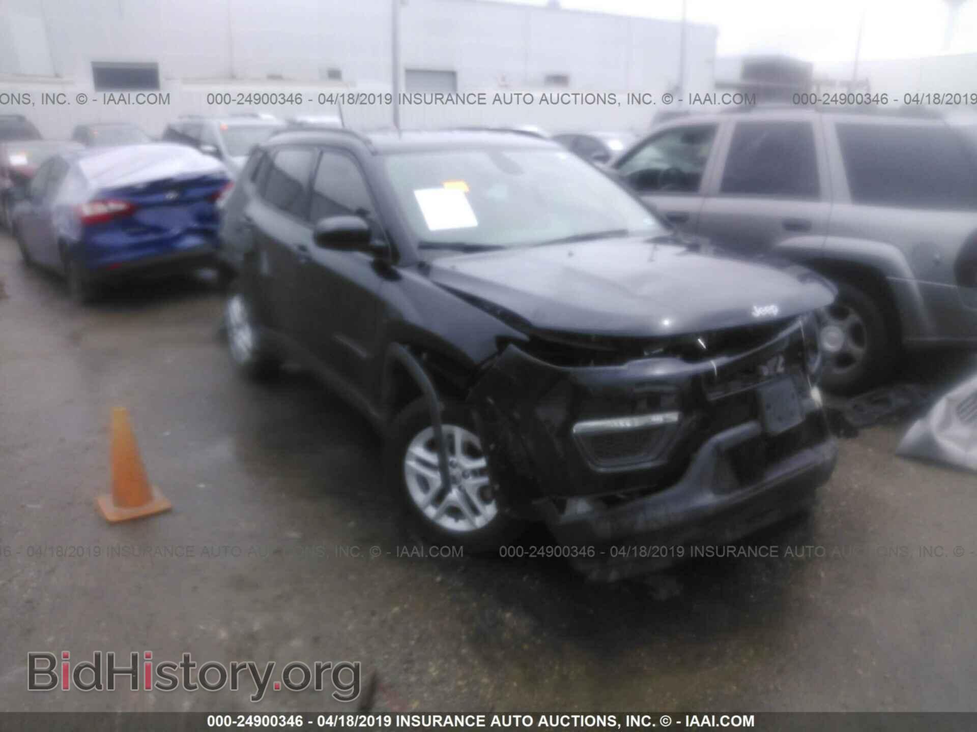 Фотография 3C4NJCAB4JT286265 - JEEP COMPASS 2018
