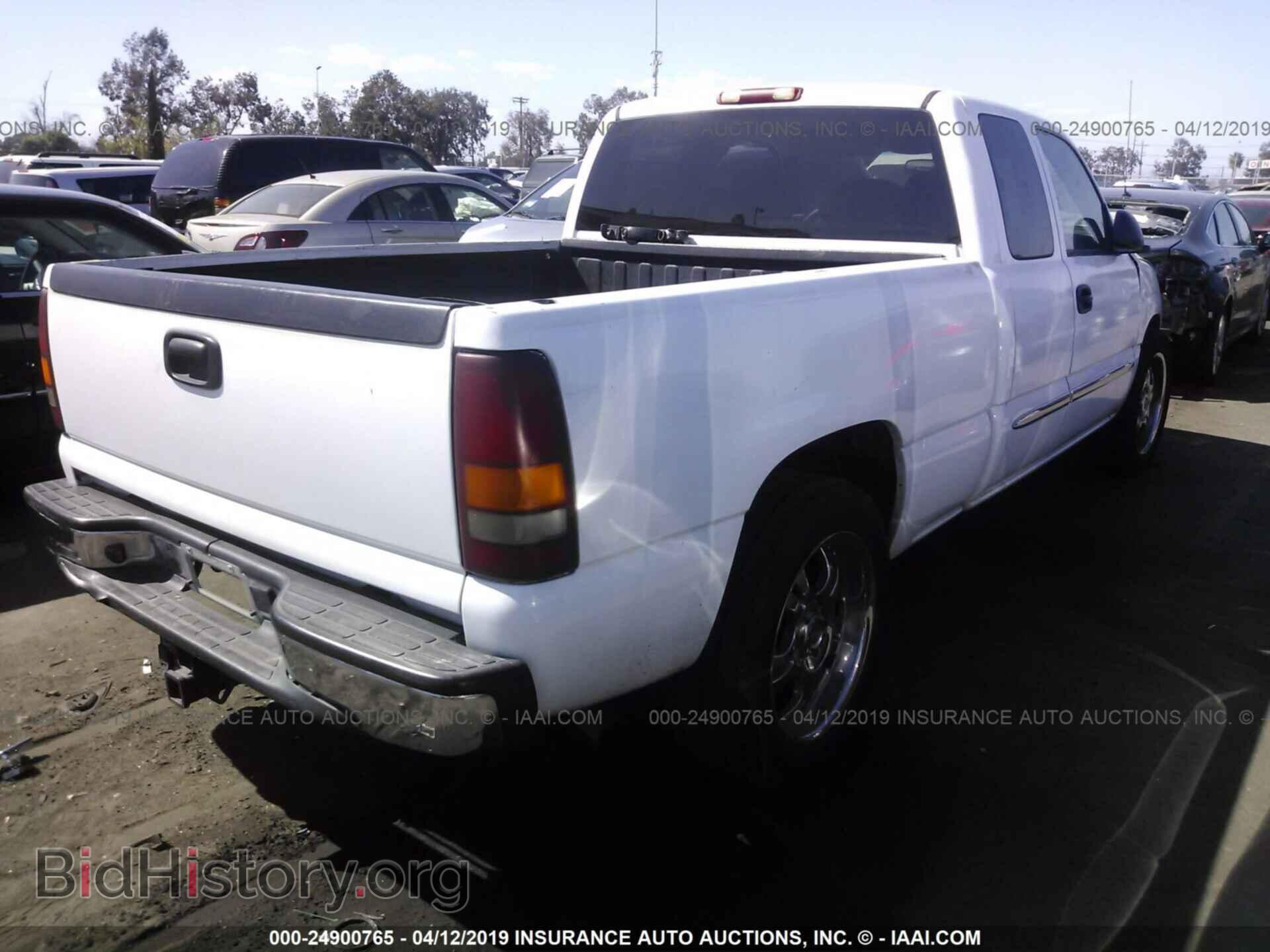 2004 GMC NEW SIERRA - VIN: 2GTEC19V341180294 - Фото 4