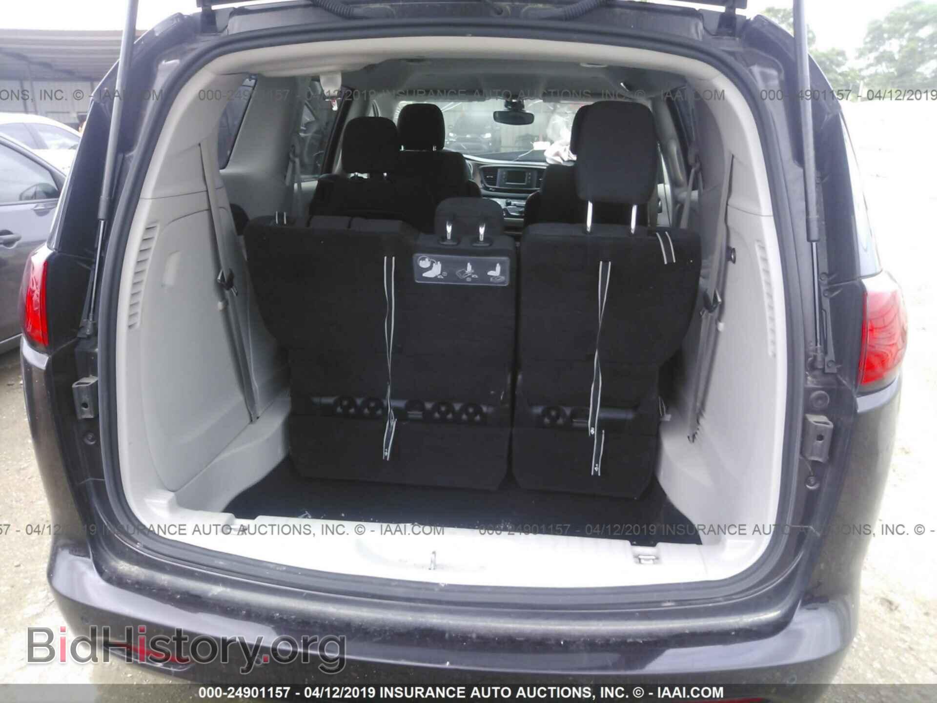 2017 CHRYSLER PACIFICA - VIN: 2C4RC1CGXHR809472 - Фото 8