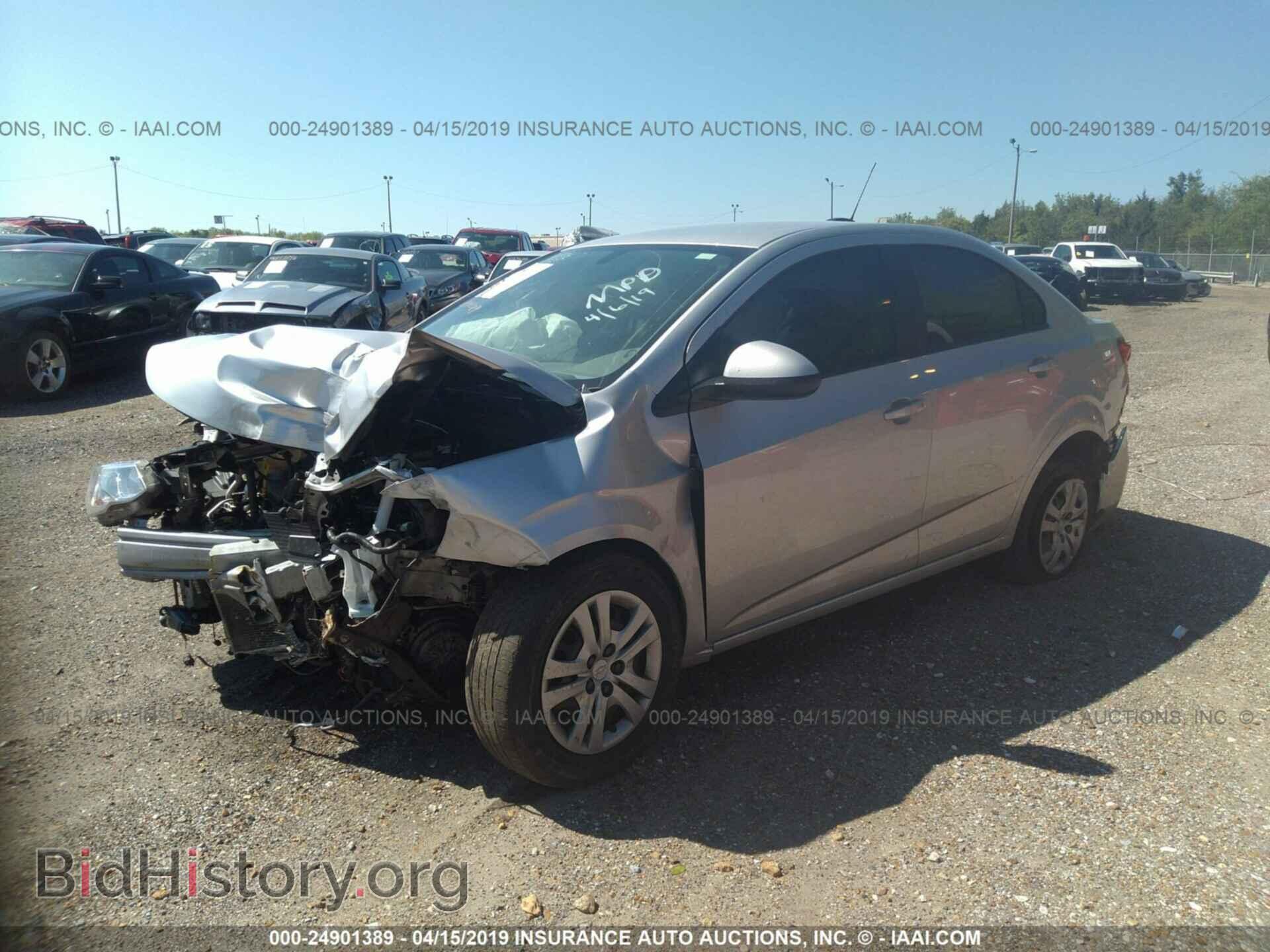 2018 CHEVROLET SONIC - VIN: 1G1JB5SH6J4110892 - Фото 2