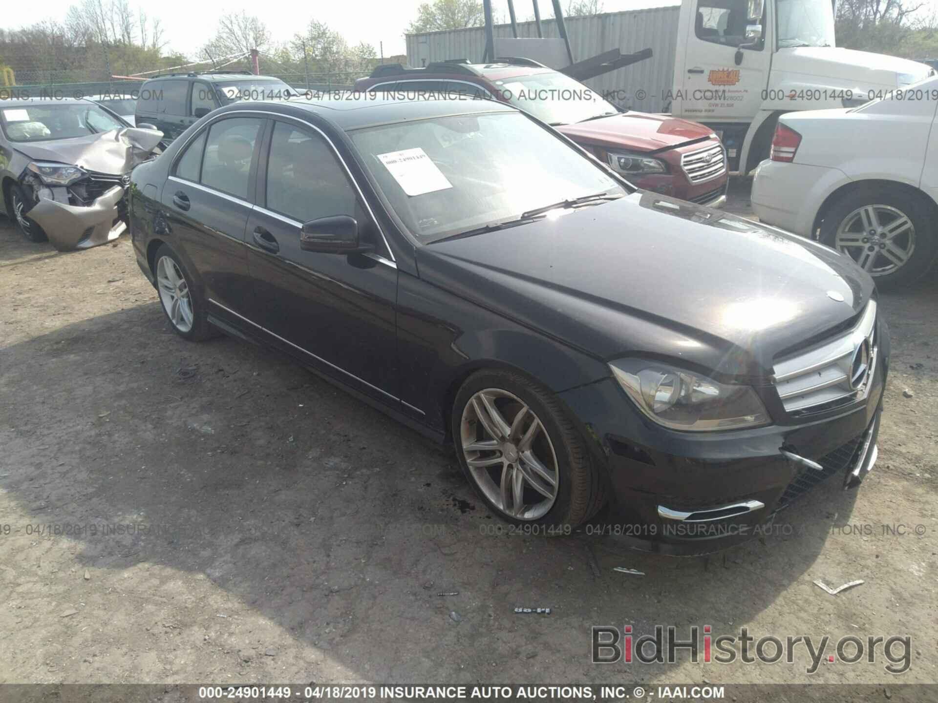 Фотография WDDGF8AB5DR281201 - MERCEDES-BENZ C 2013