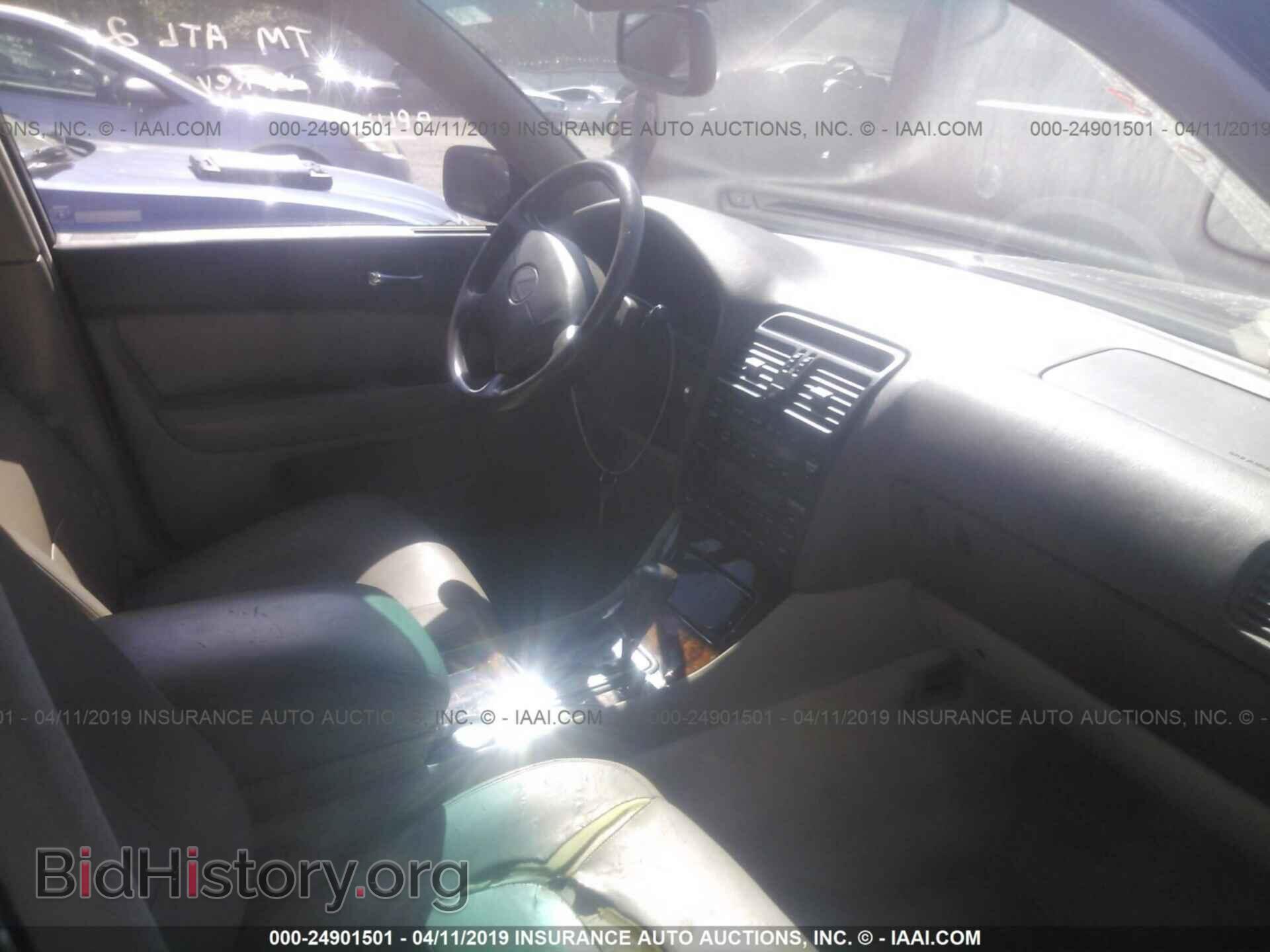 1995 LEXUS LS - VIN: JT8UF22E0S0002448 - Фото 5