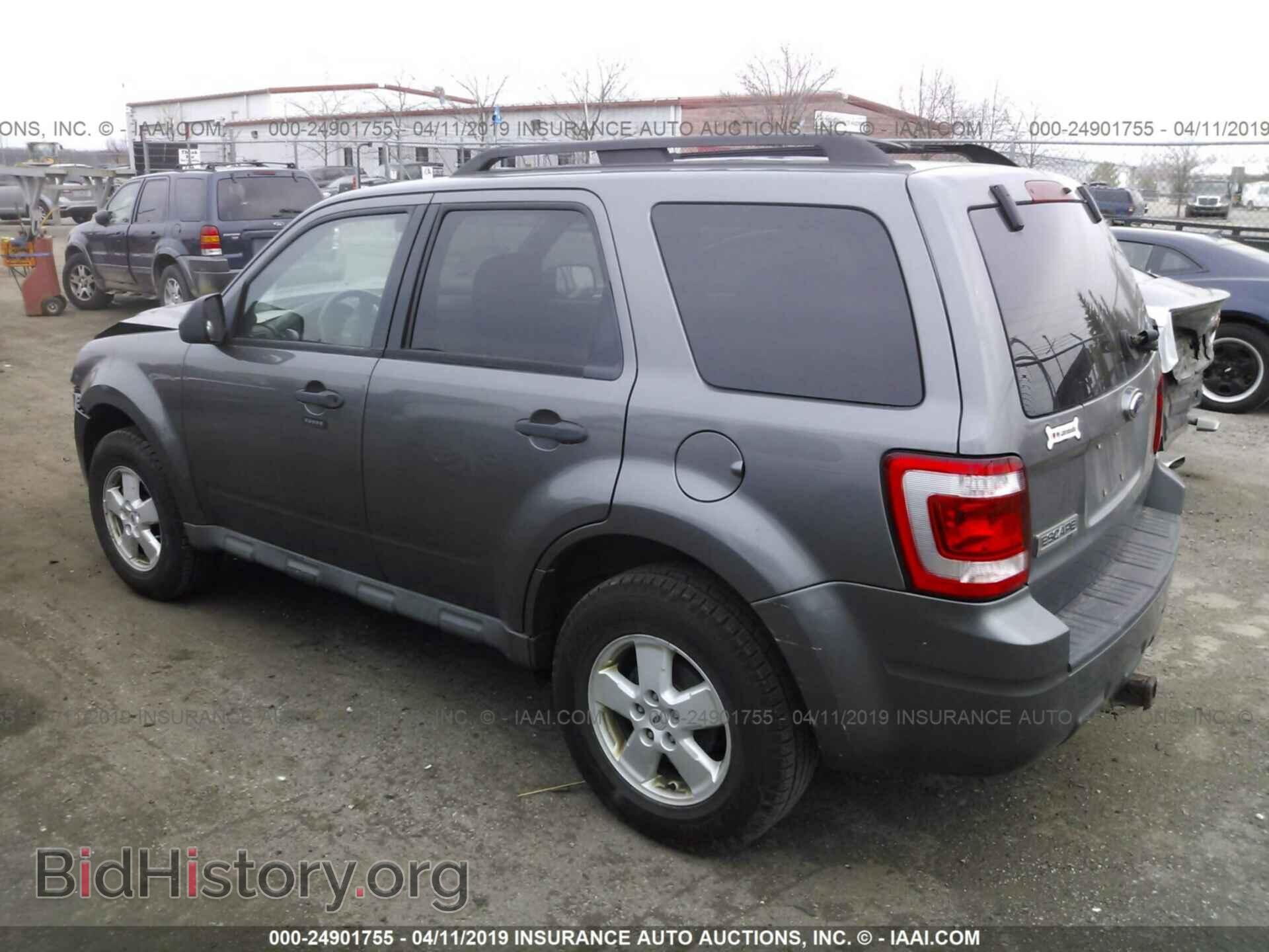 2009 FORD ESCAPE - VIN: 1FMCU037X9KB28124 - Фото 3