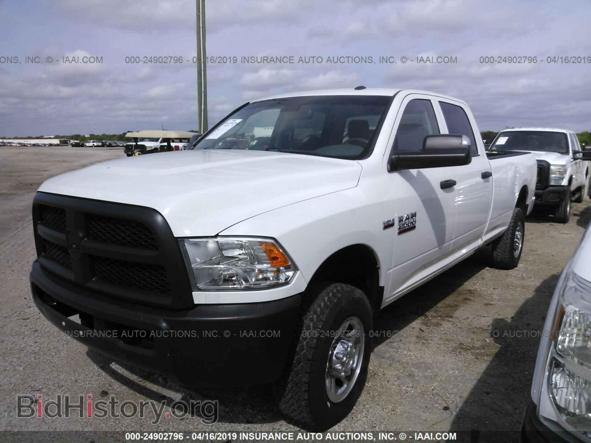 2016 RAM 2500 - VIN: 3C6TR5HT7GG157939 - Фото 2