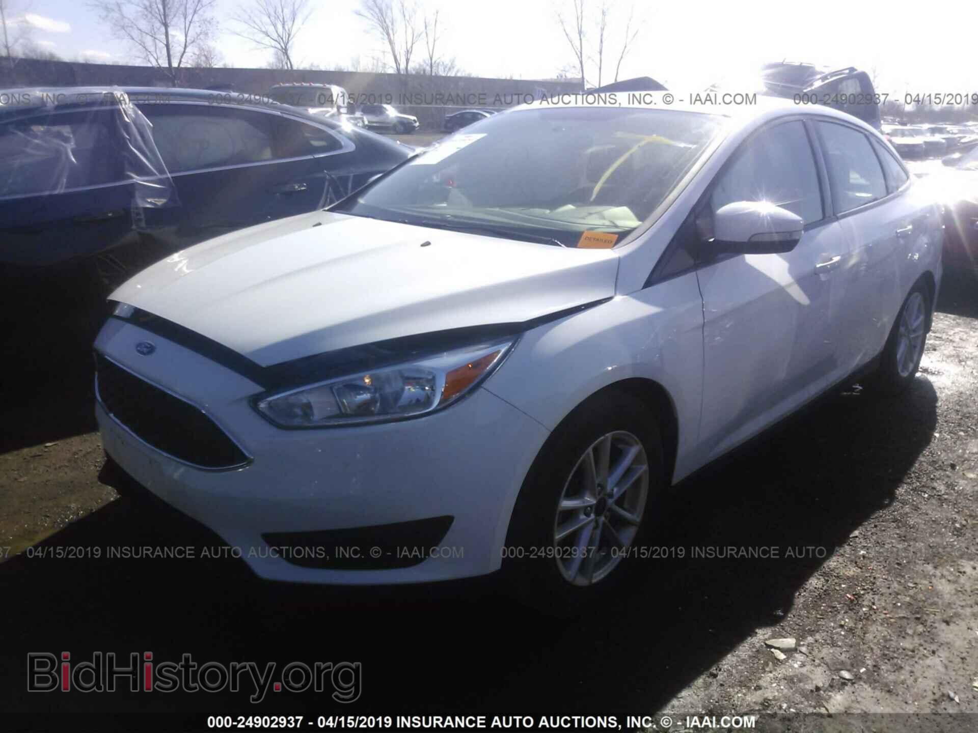 2017 FORD FOCUS - VIN: 1FADP3F2XHL237697 - Photo 2