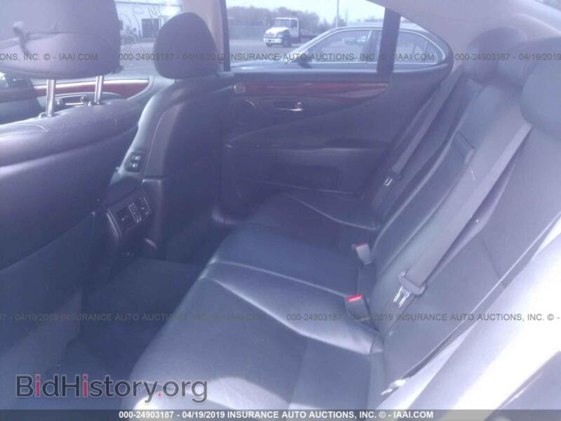 2007 Lexus LS (VIN JTHBL46F375032682) — фото 8 из 10
