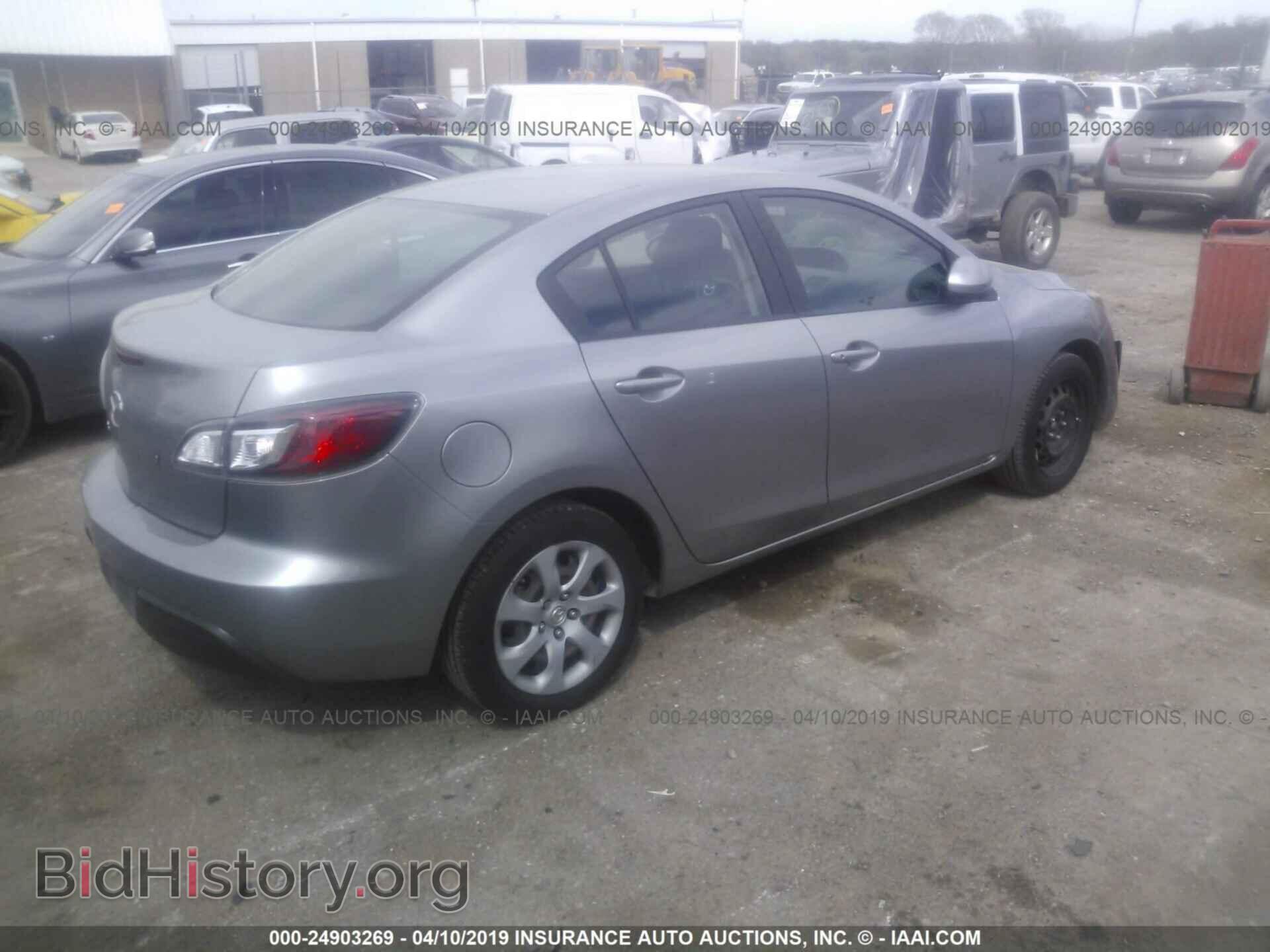 2011 MAZDA 3 - VIN: JM1BL1UF8B1457852 - Photo 4