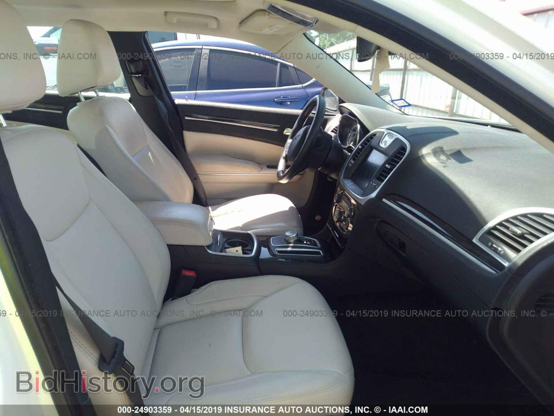 2015 CHRYSLER 300 - VIN: 2C3CCAAG1FH893679 - Photo 5
