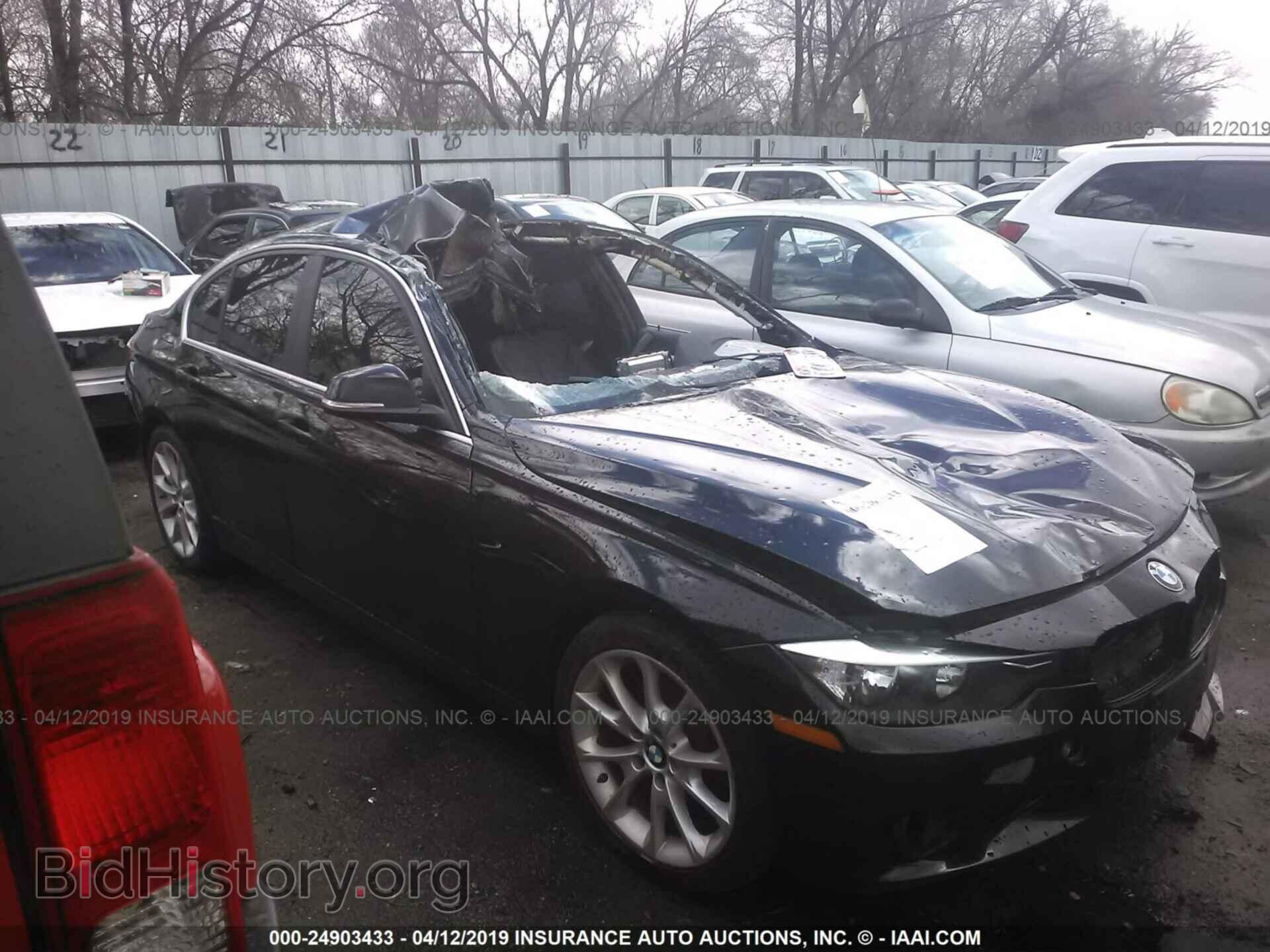 Photo WBA3B1C52FPV69787 - BMW 320 2015