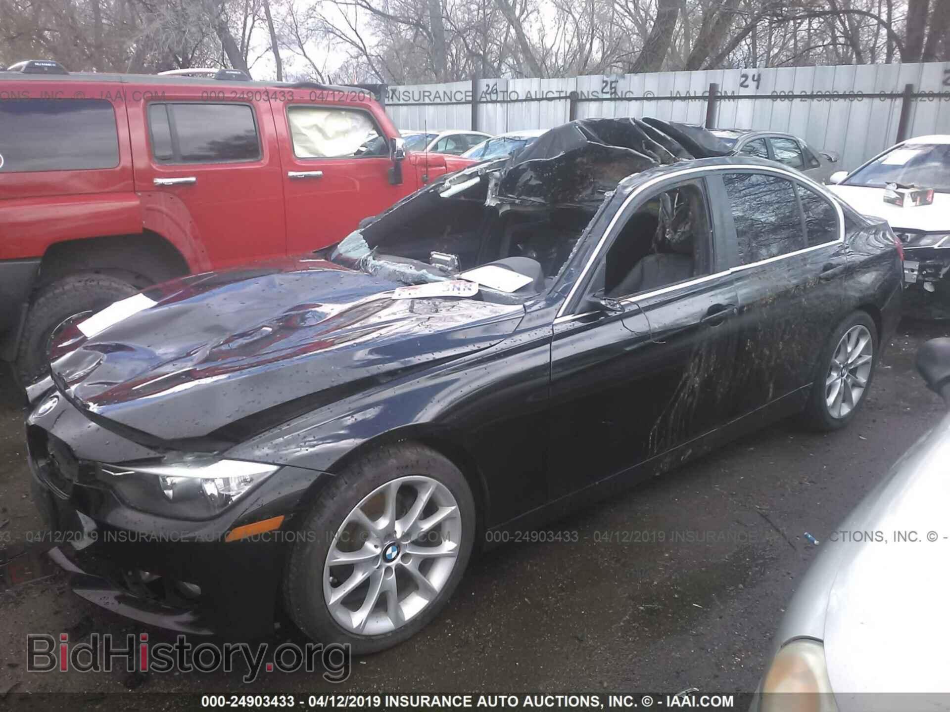 2015 BMW 320 - VIN: WBA3B1C52FPV69787 - Фото 2