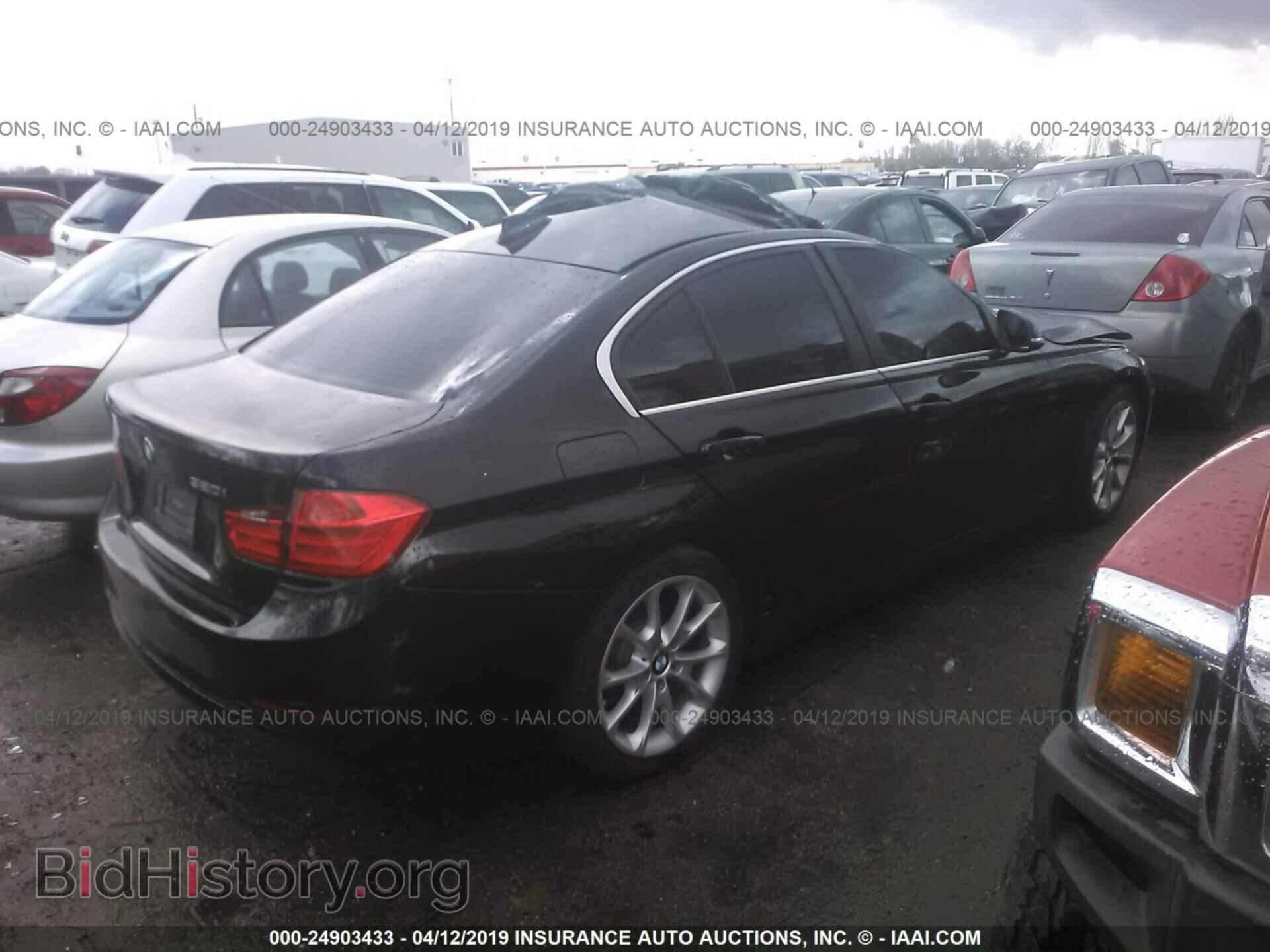 2015 BMW 320 - VIN: WBA3B1C52FPV69787 - Фото 4