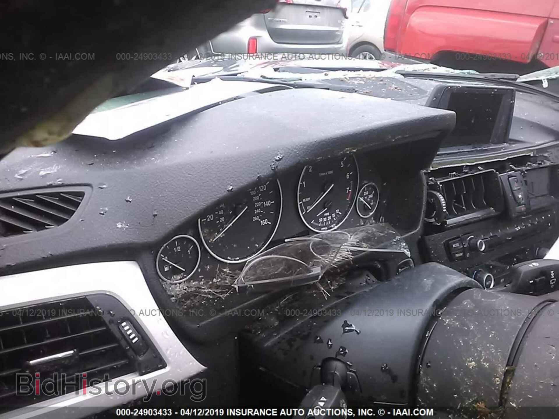 2015 BMW 320 - VIN: WBA3B1C52FPV69787 - Фото 7