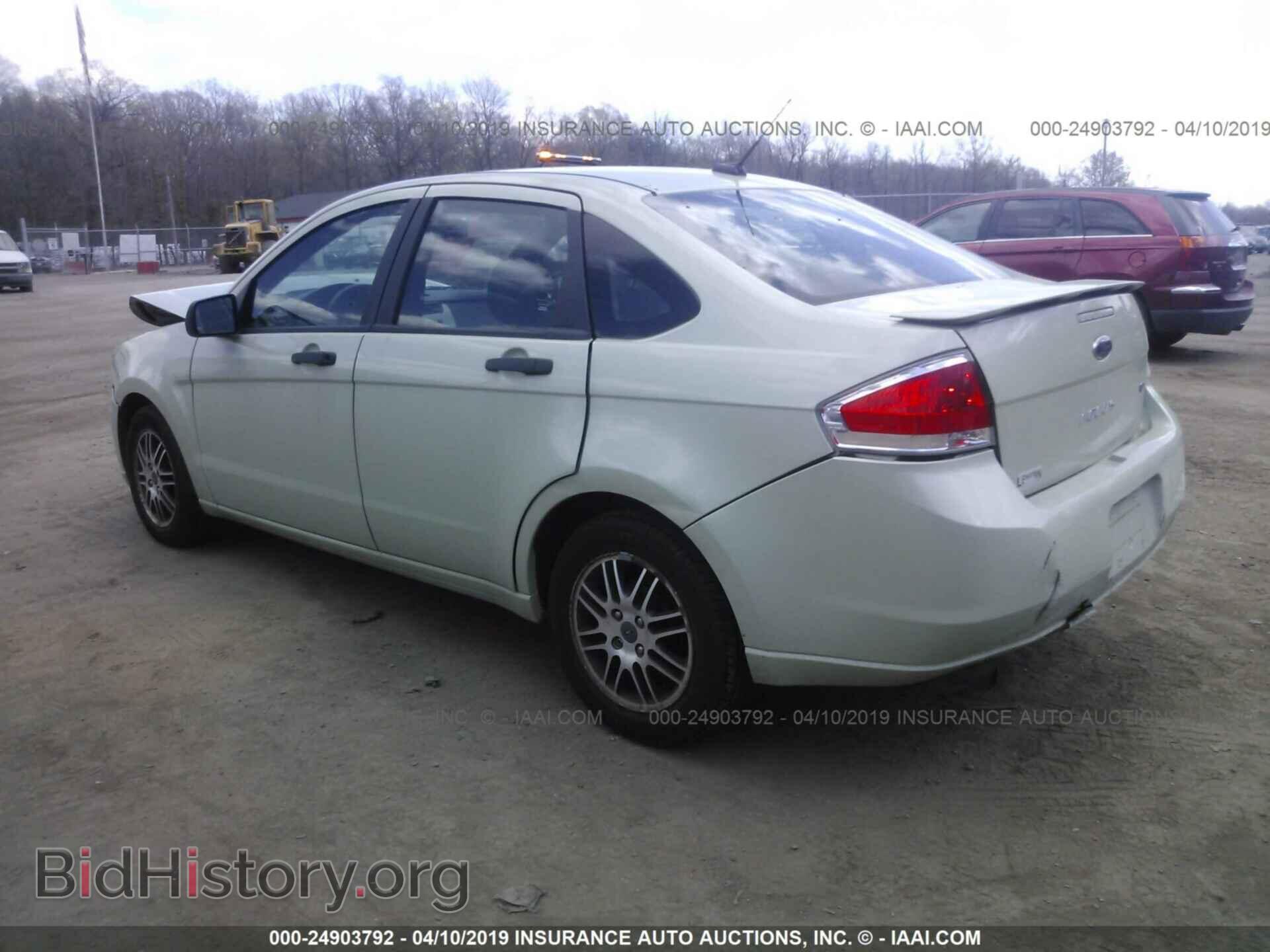 2011 FORD FOCUS - VIN: 1FAHP3FN0BW175292 - Фото 3