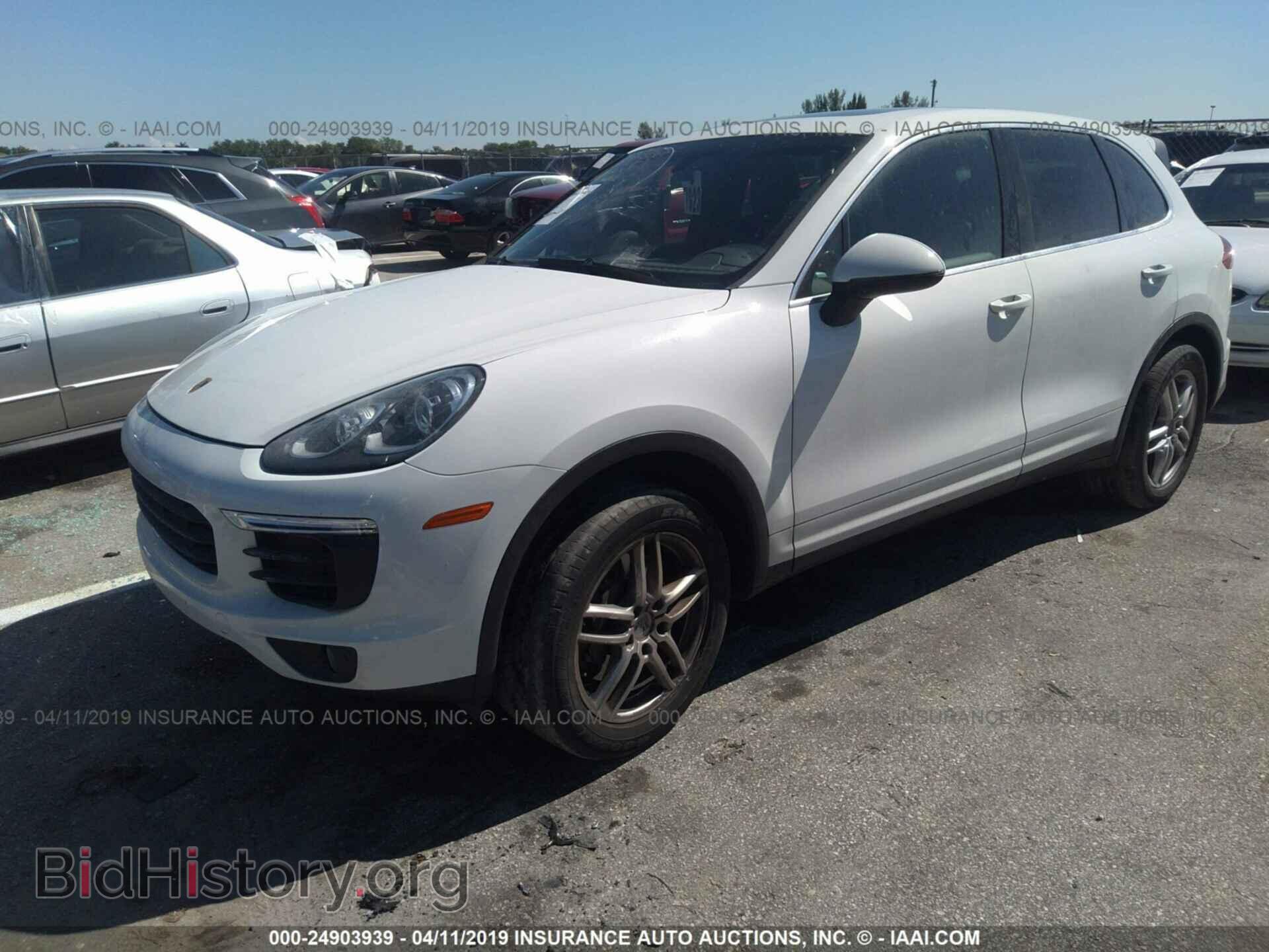 2016 PORSCHE CAYENNE - VIN: WP1AA2A23GLA08338 - Photo 2