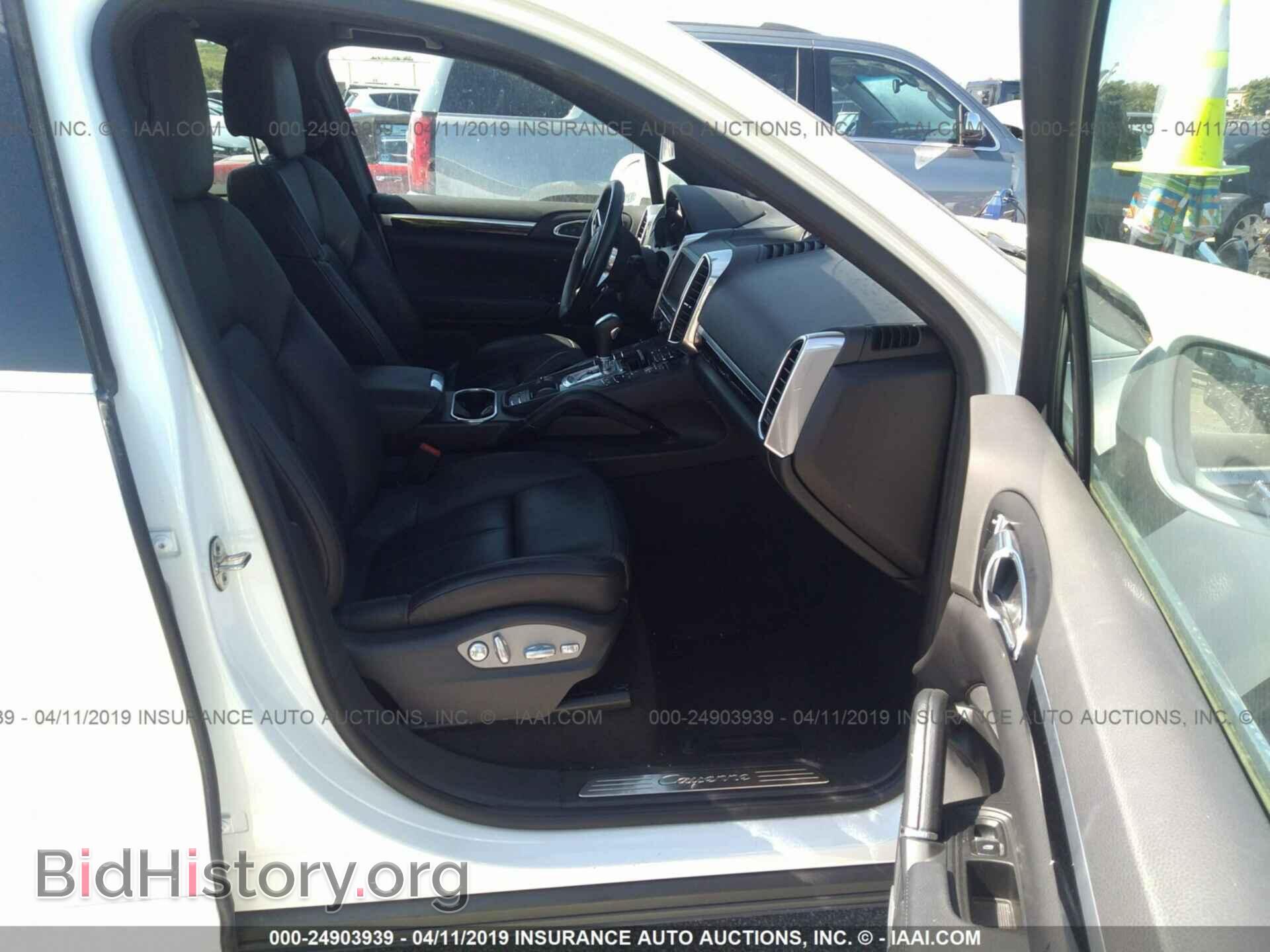 2016 PORSCHE CAYENNE - VIN: WP1AA2A23GLA08338 - Photo 5