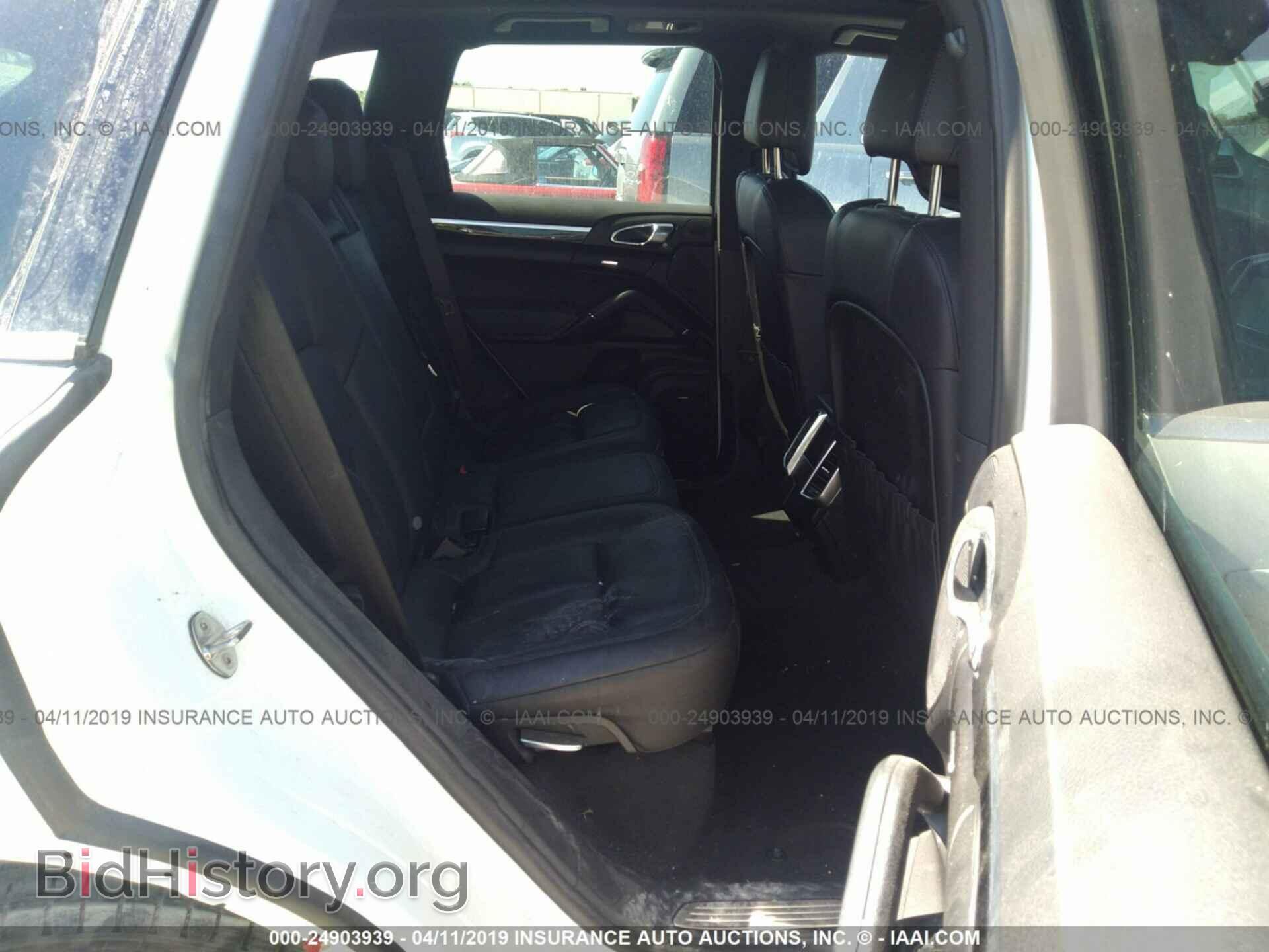 2016 PORSCHE CAYENNE - VIN: WP1AA2A23GLA08338 - Photo 8